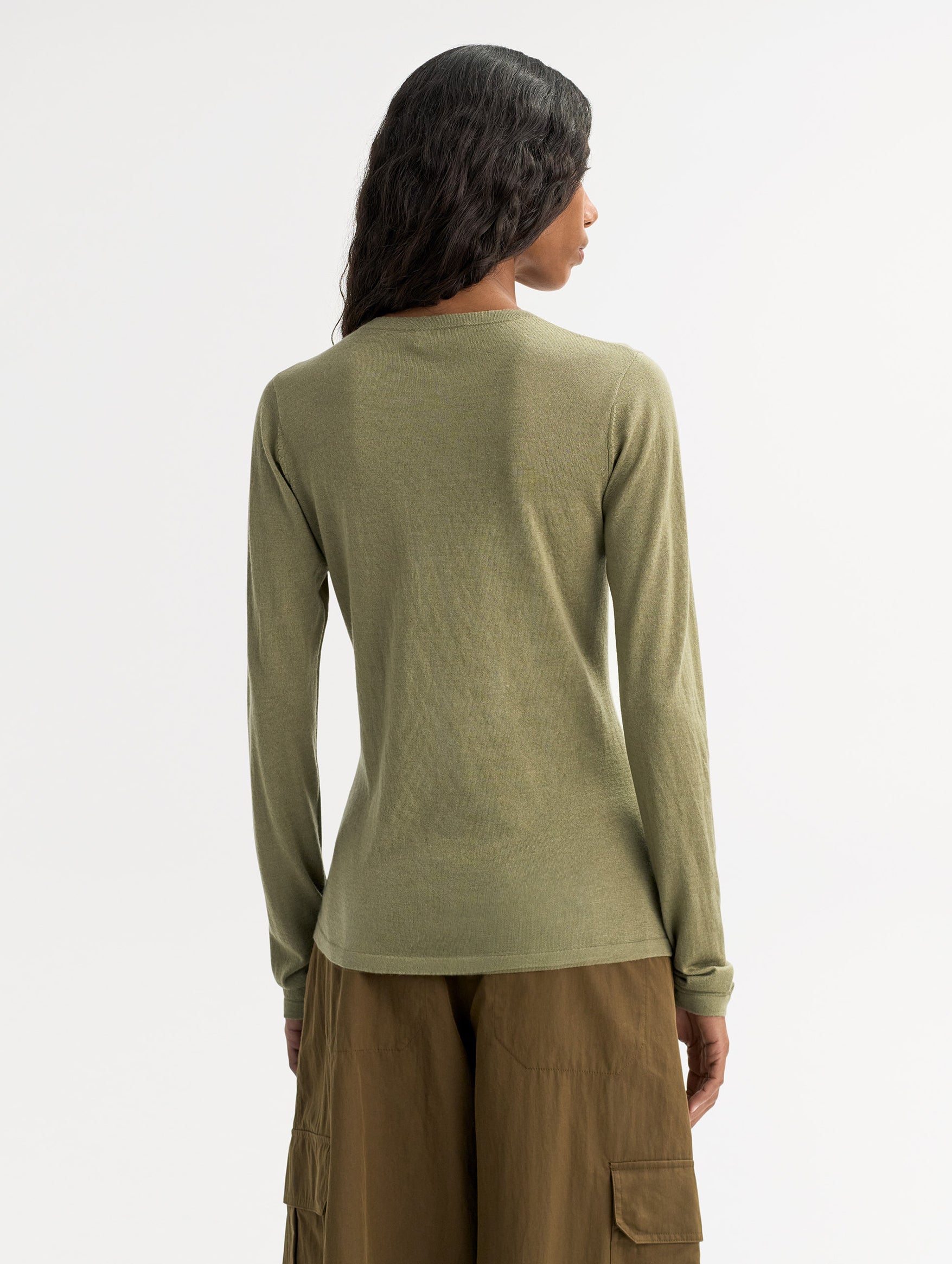 Featherlight Cashmere Silk Crewneck in Khaki