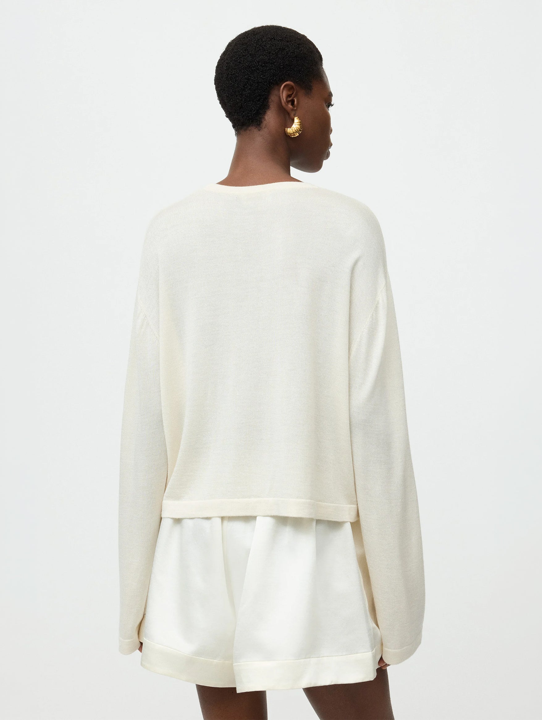 Fine Knit Cashmere Crewneck in Feather White