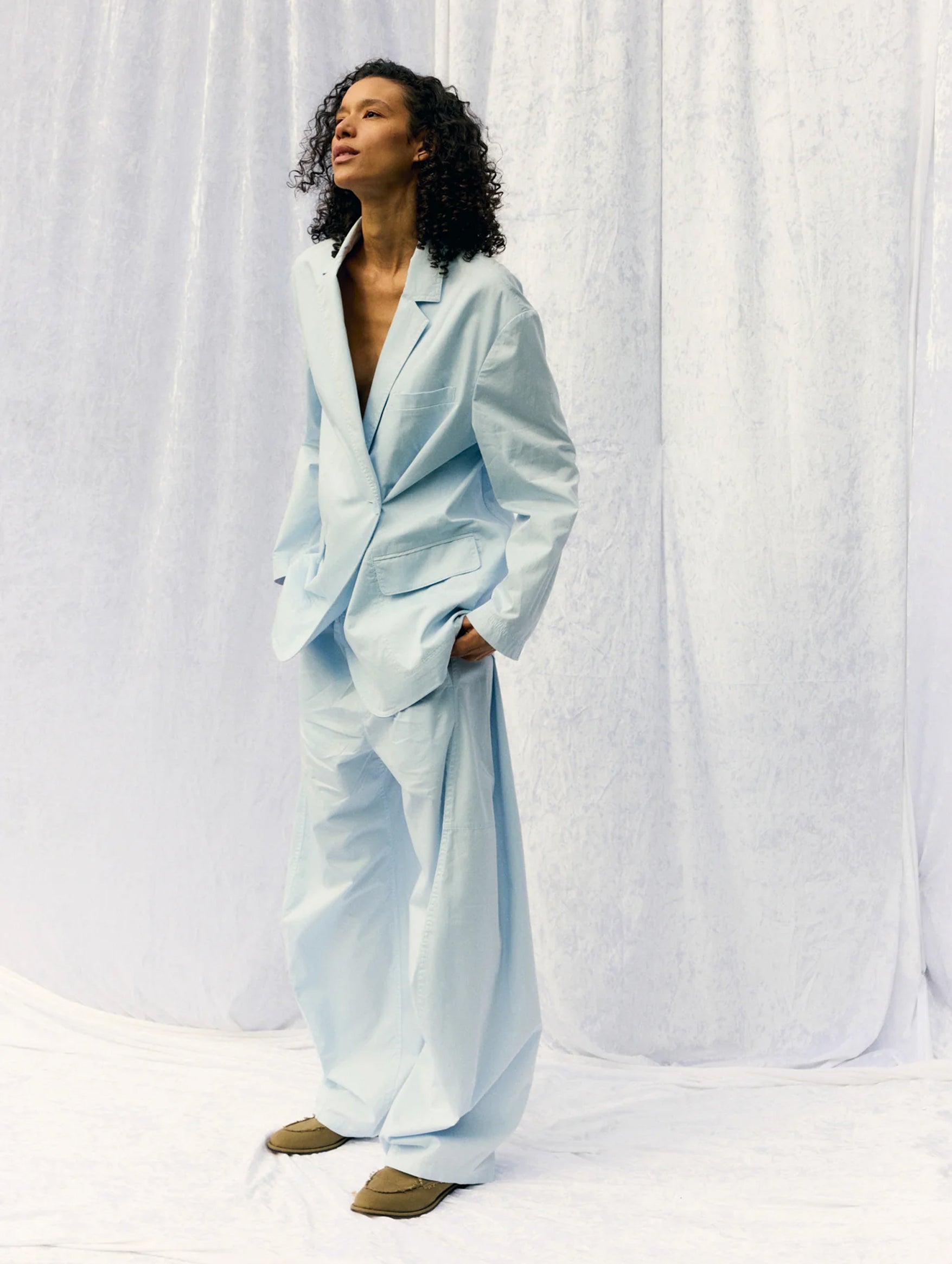 Garment Dyed Silky Cotton Winslow Pull On Pant in Pale Blue (Short)