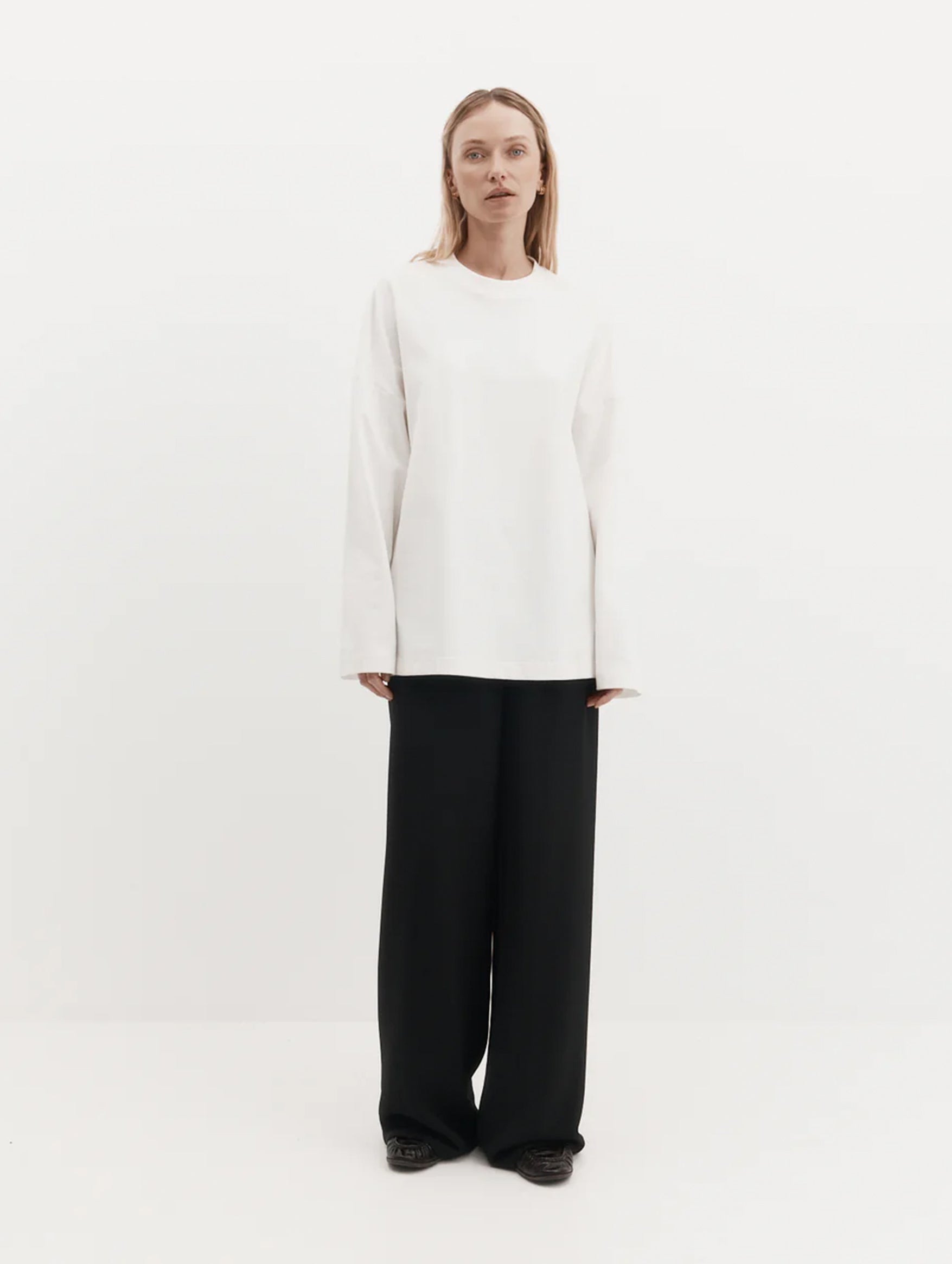 Gibson Long Sleeve T-Shirt in Ivory