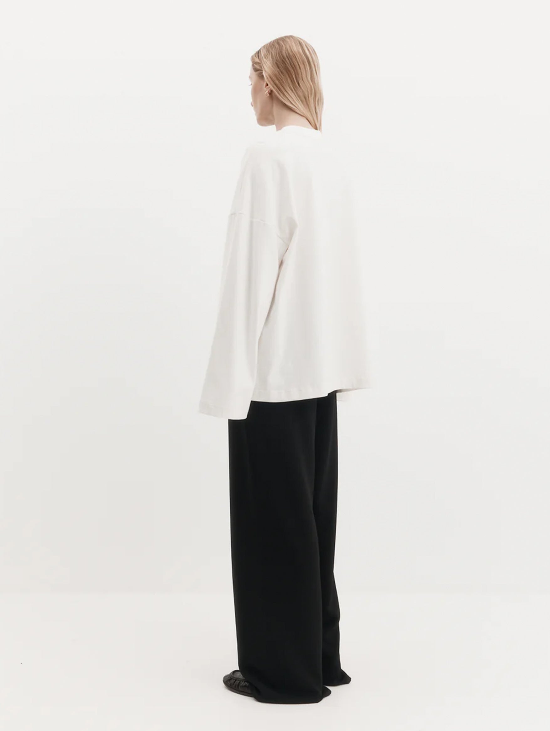Gibson Long Sleeve T-Shirt in Ivory