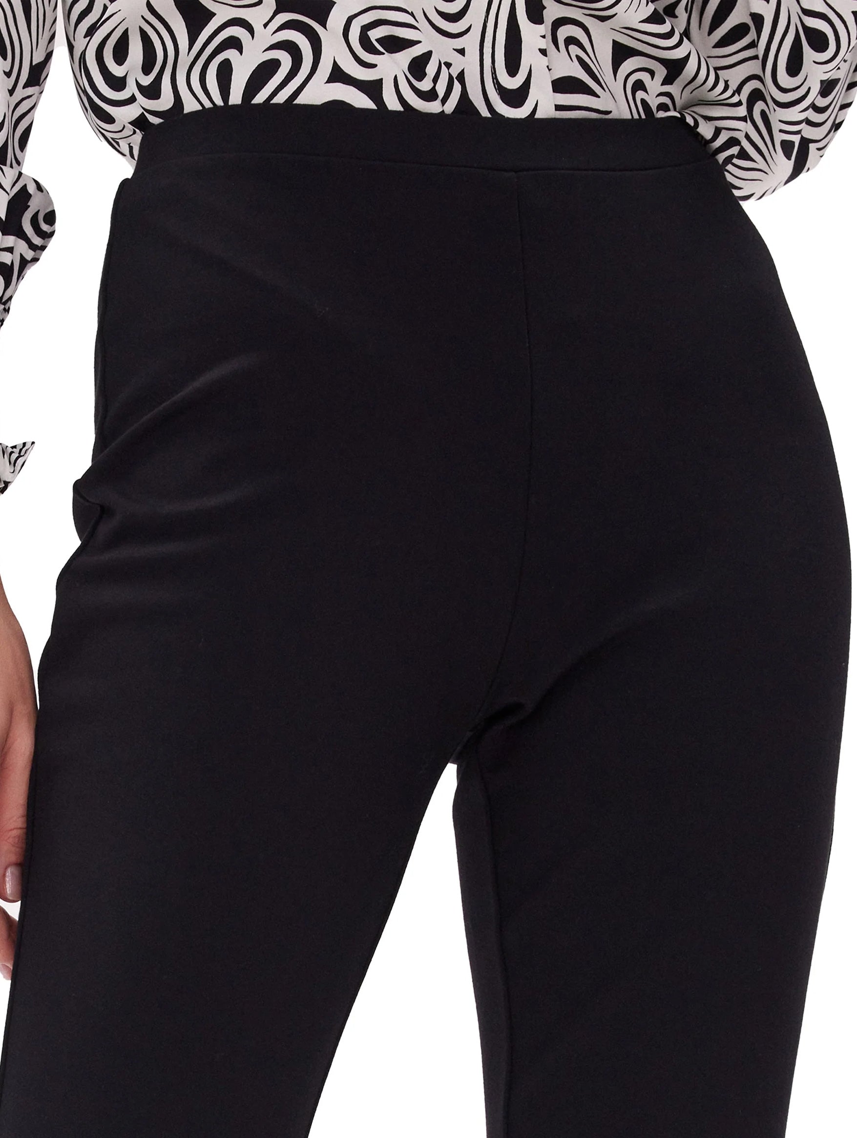 Gregory Pant in Black