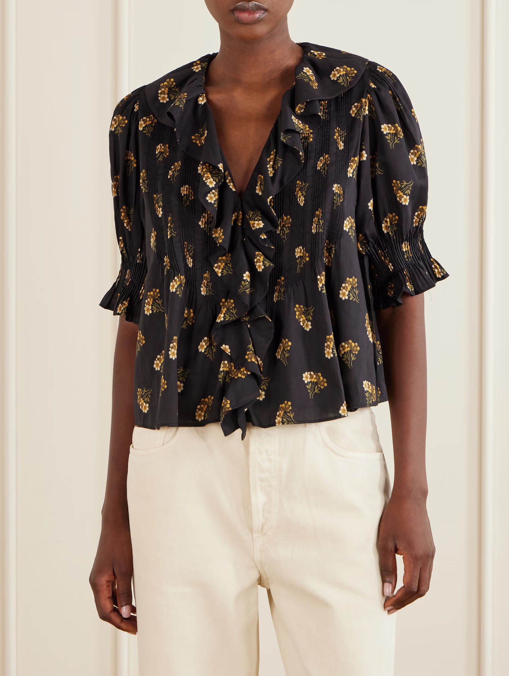 Henri Top in Buttercup Bouquet