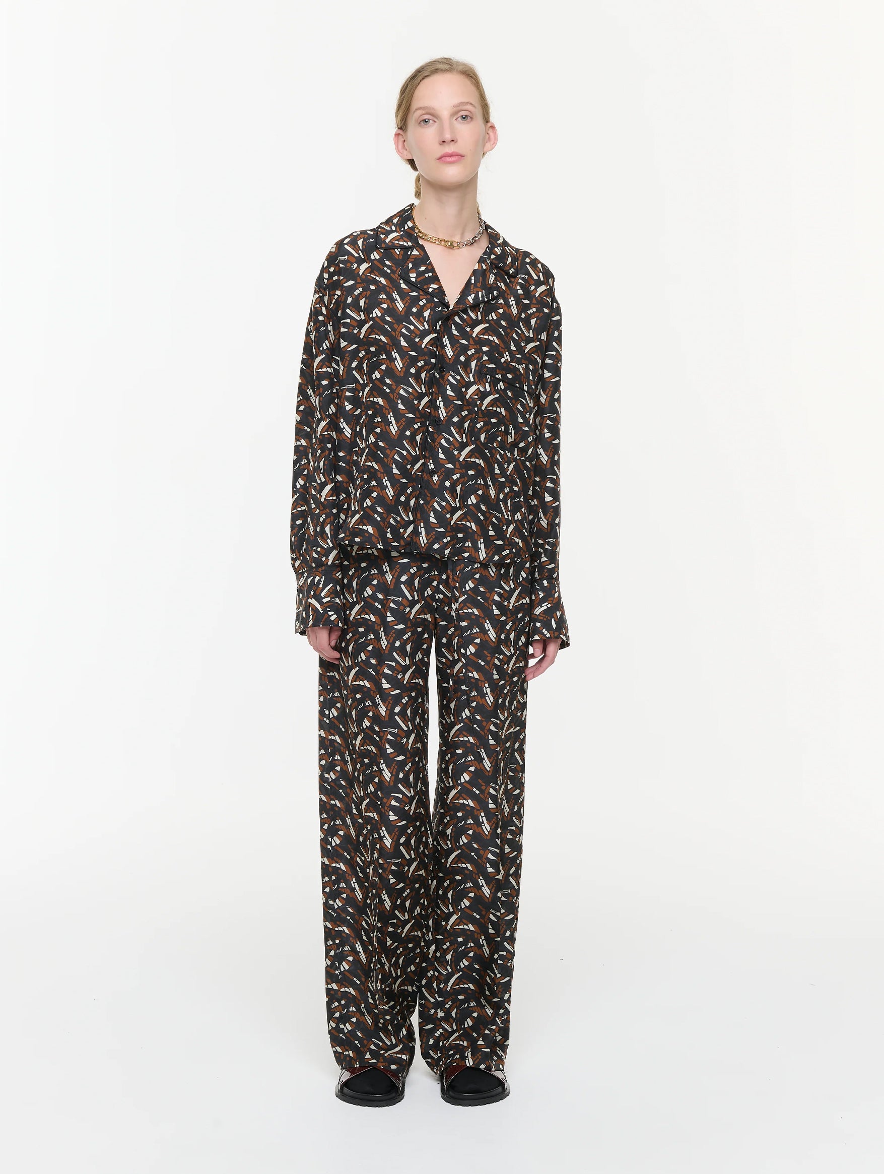 Haboutai Silk Shirt in Brown Fantasy