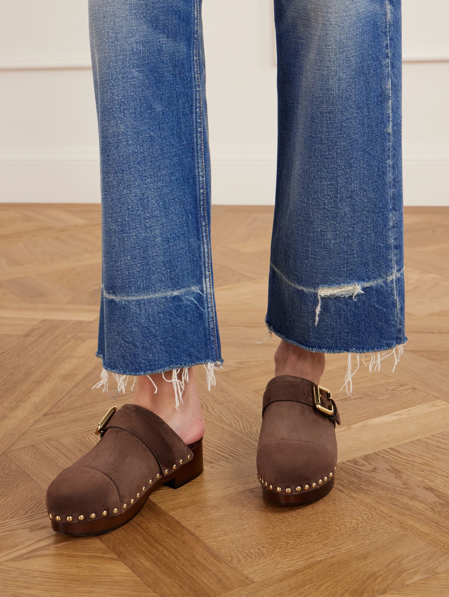 Jeanette Clogs in Chocolate Brown
