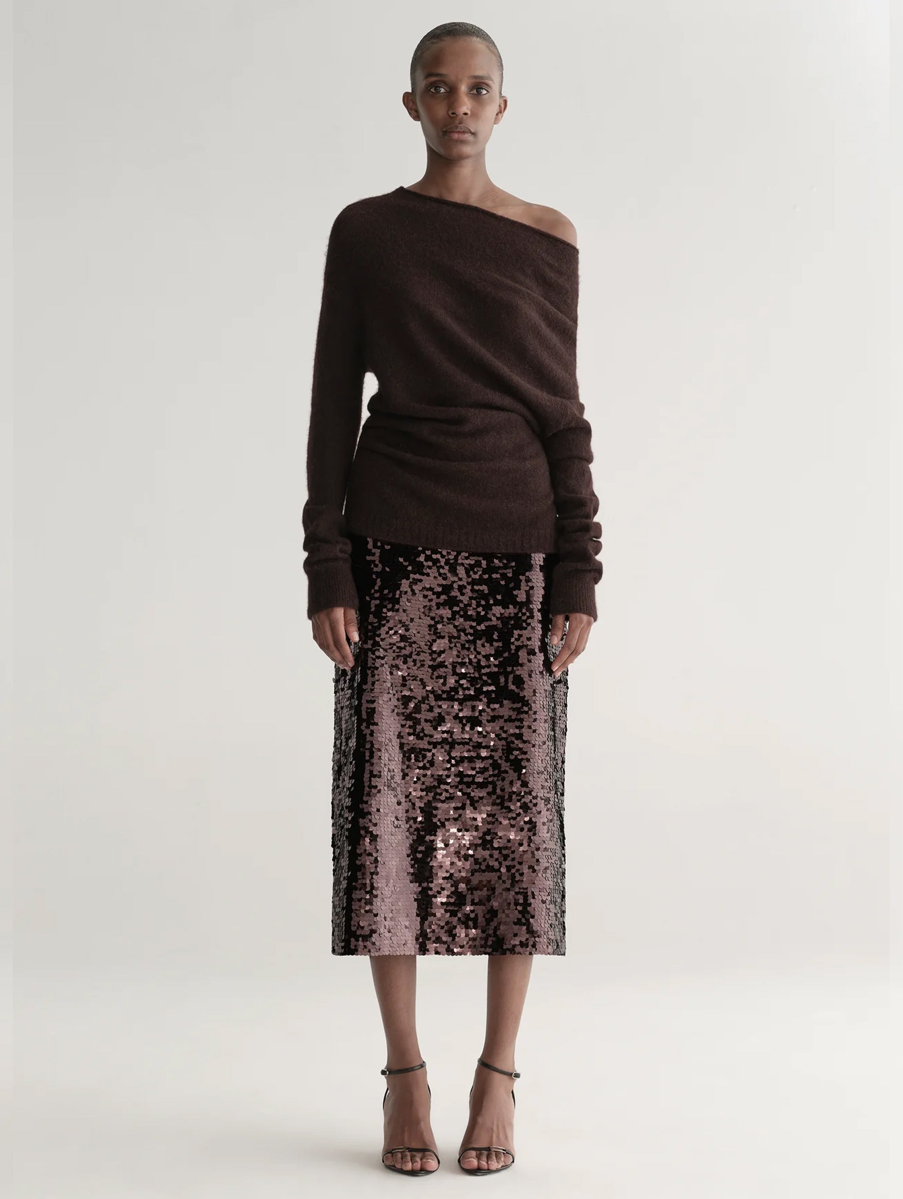 Kali Sequin Midi Skirt in Merlot
