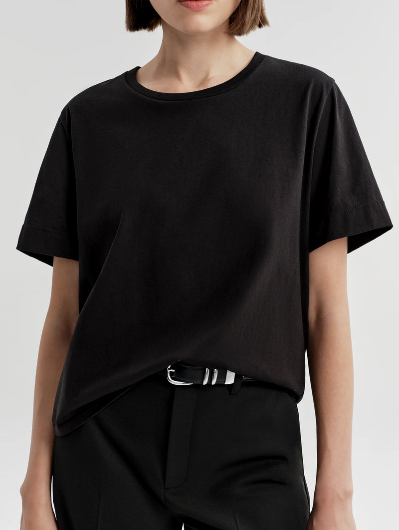 Kari Tee in Black