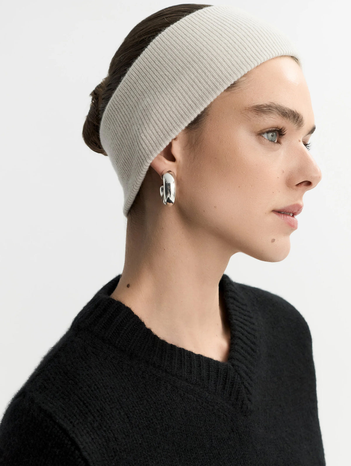 Knitted Headband in Chalk