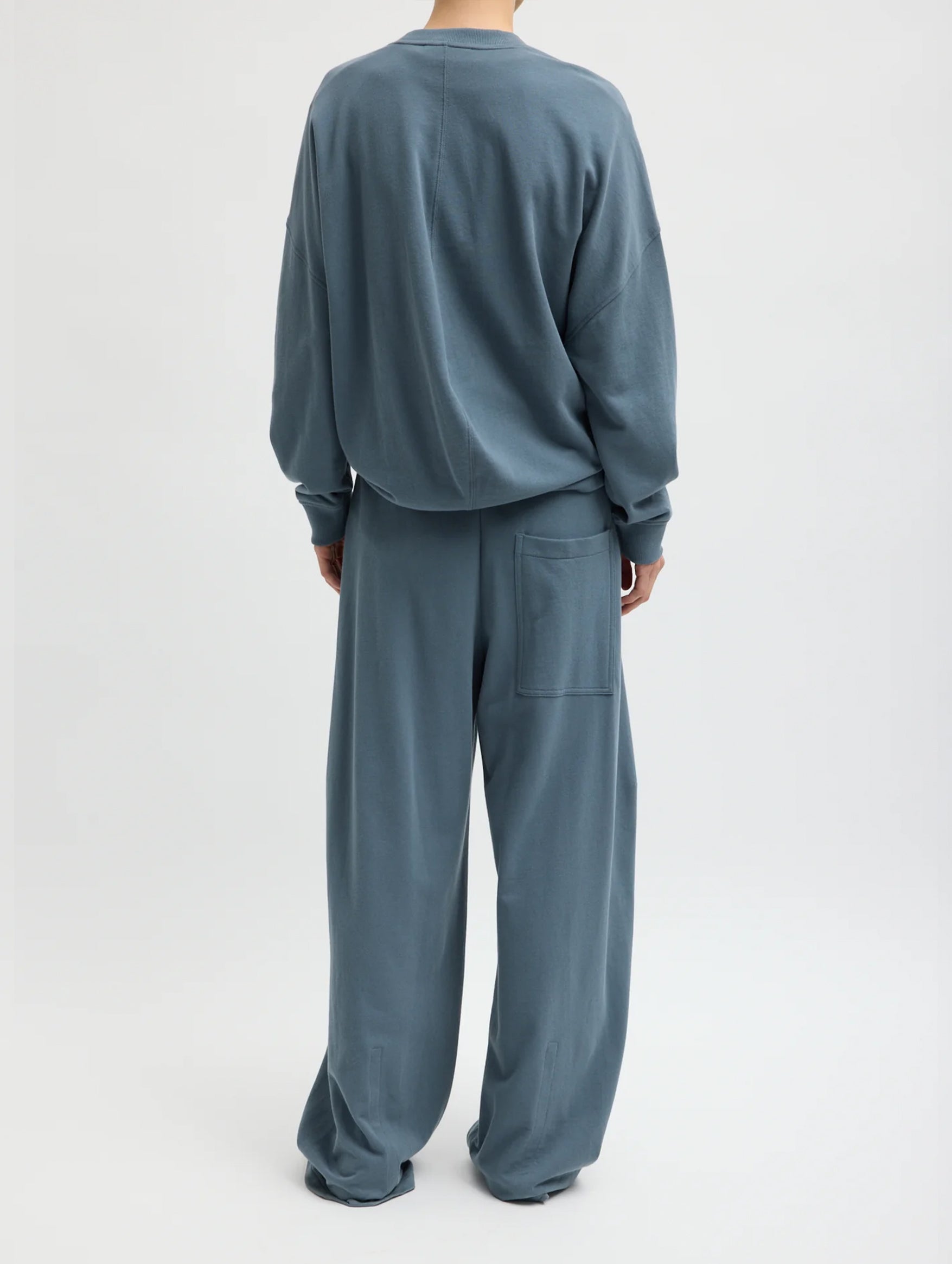 Light Weight Sweatshirting Winslow Pant Short in Blue Grey