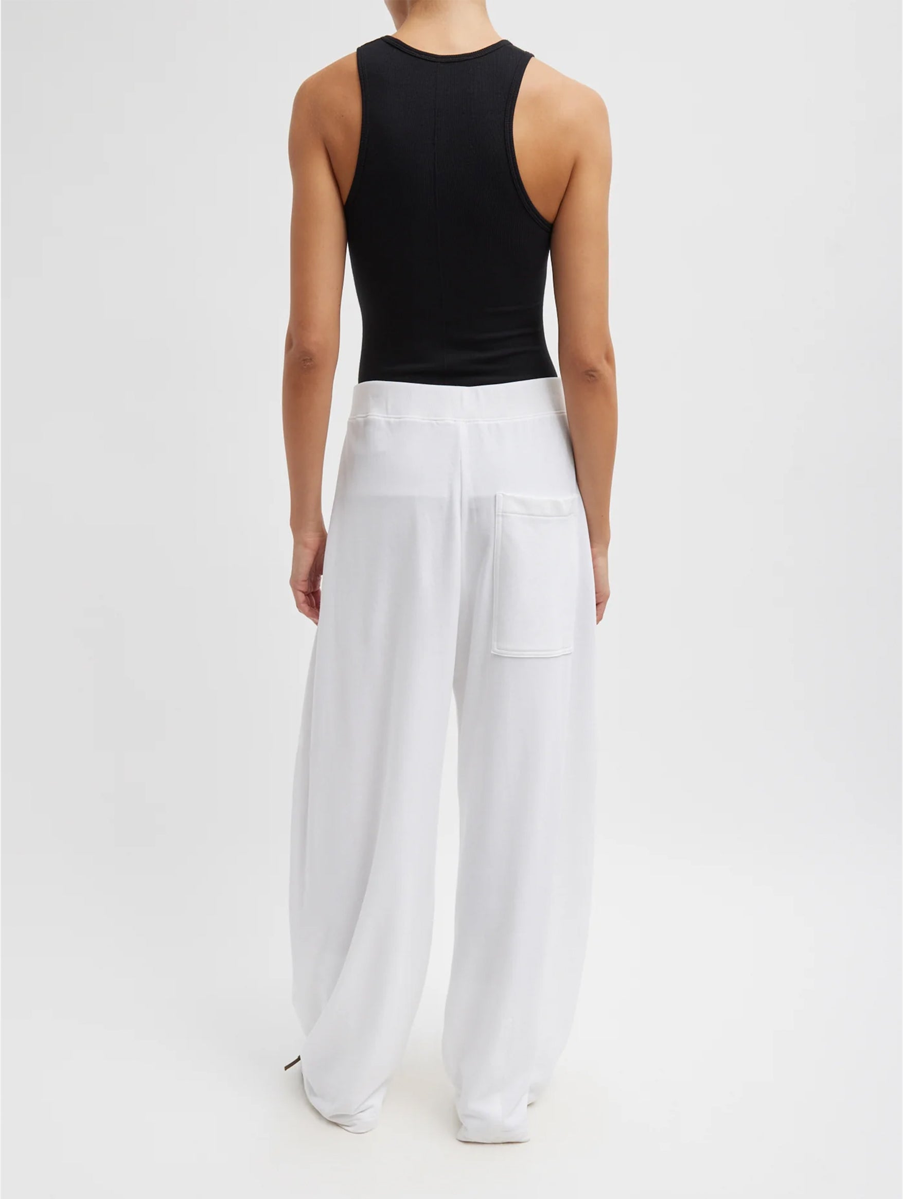 Light Weight Sweatshirting Winslow Pant in White - Short