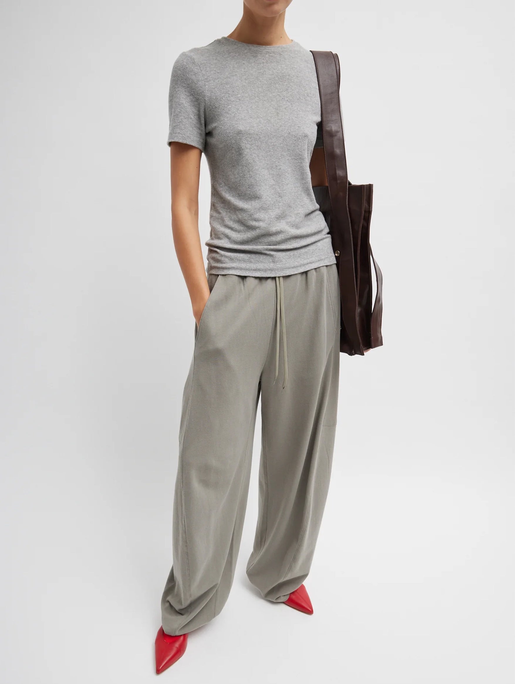 Light Weight Sweatshirting Regular Winslow Pant in Dark Stone