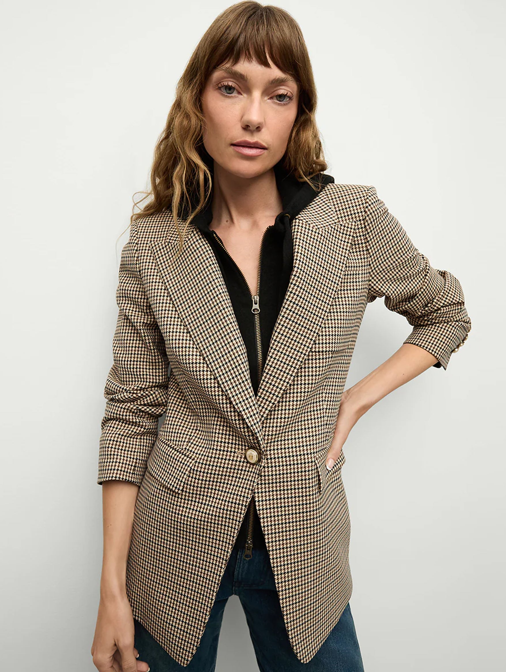 Livvy Houndstooth Dickey Blazer in Sand Black