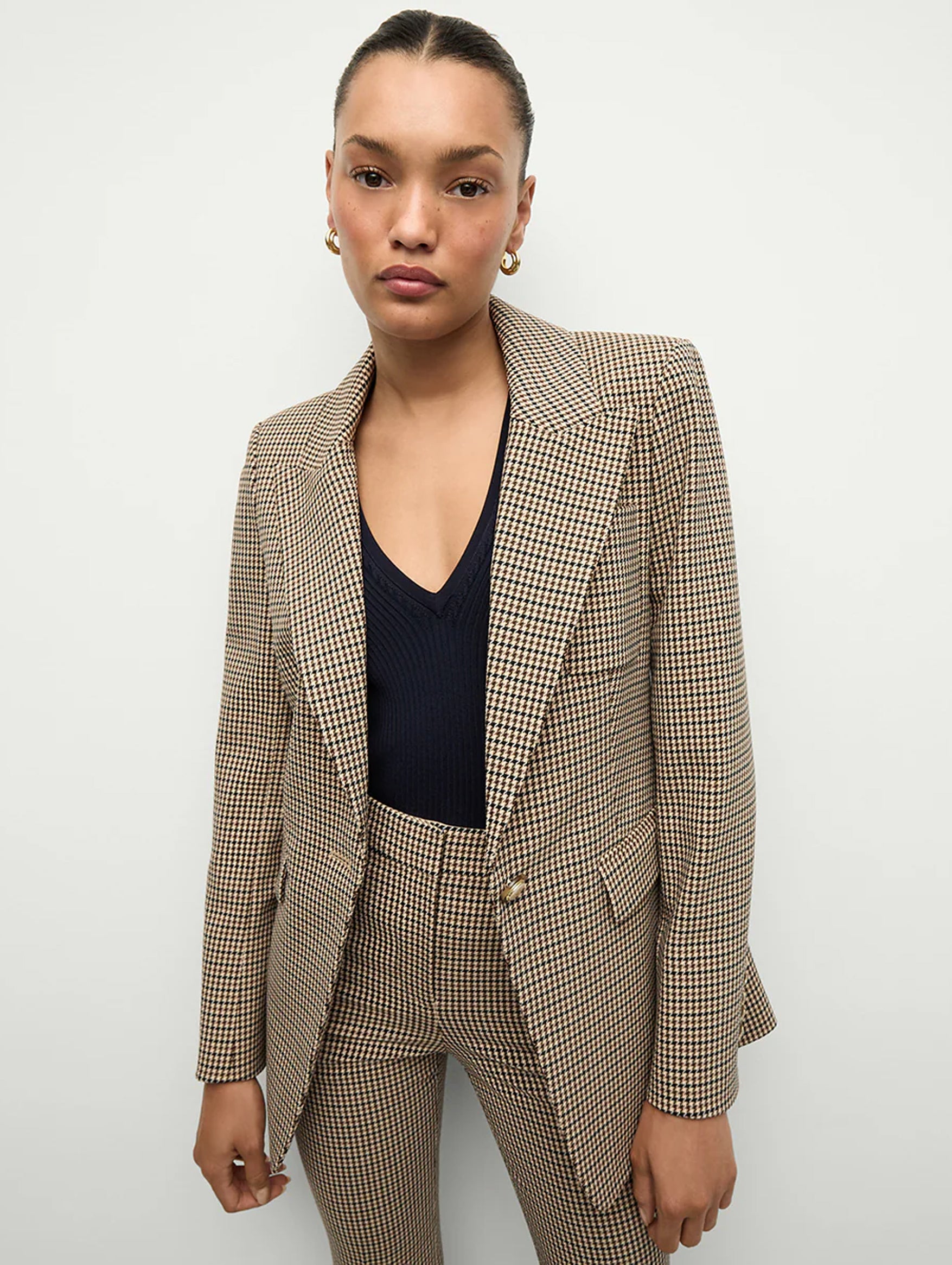 Livvy Houndstooth Dickey Blazer in Sand Black