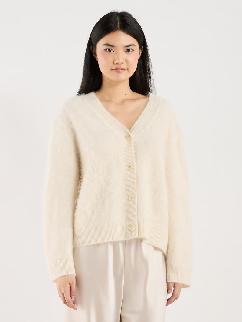 Macy Cardigan in Cream