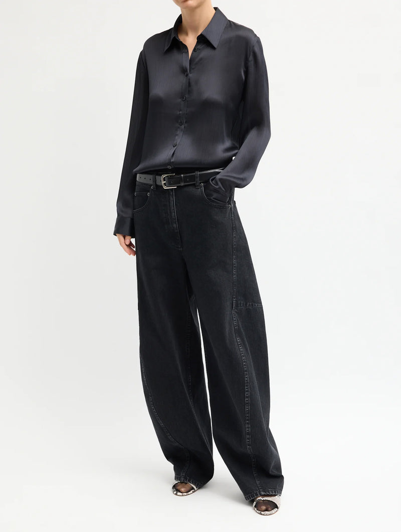 Matte Satin Plisse Slim Shirt in Navy