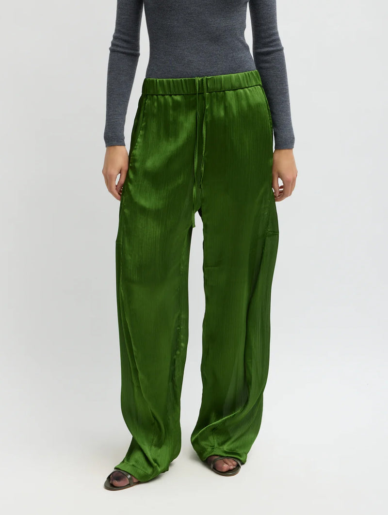 Matte Satin Plisse Winslow Pant in Green