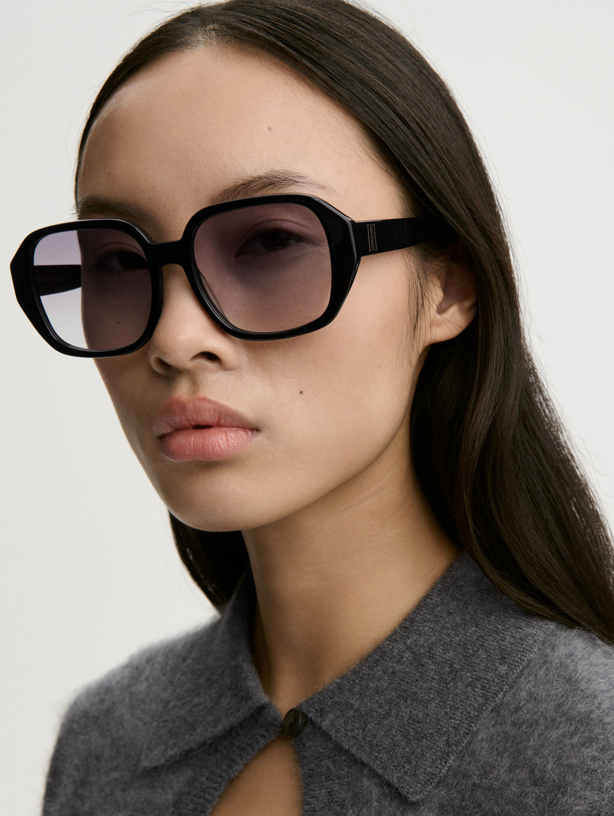 Milla Sunglasses in Black