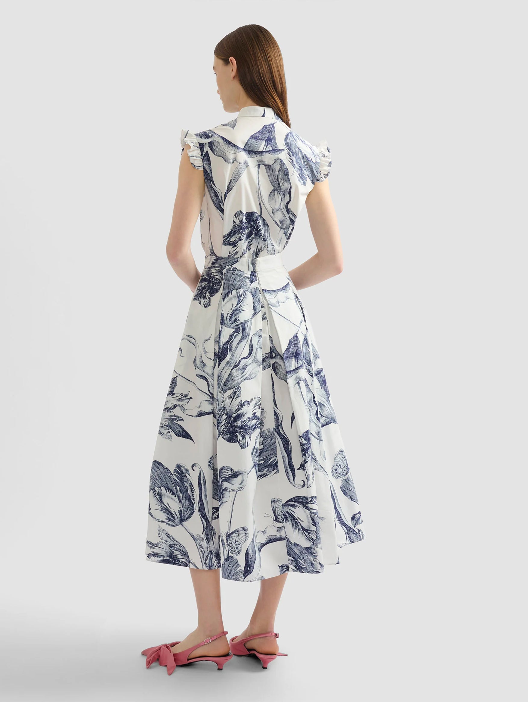 Pleated Midi Skirt in Botanical Engraving Ivory