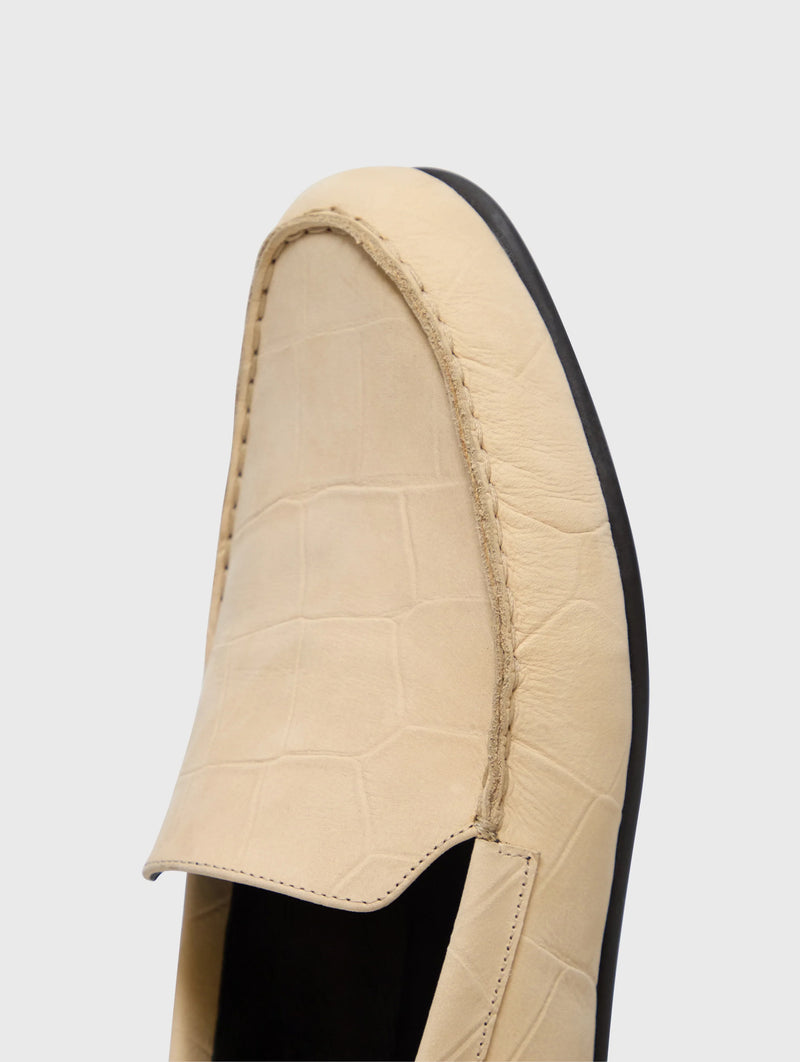 Pesaro Loafers in Ecru