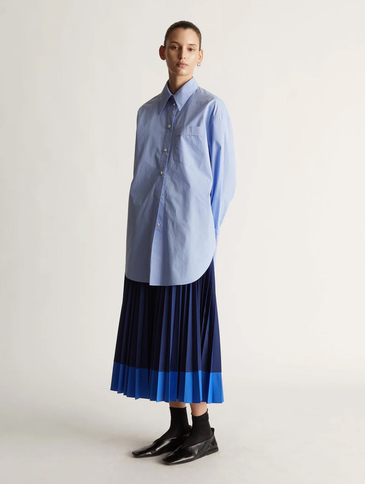 Peyton Pleated Skirt in Blue