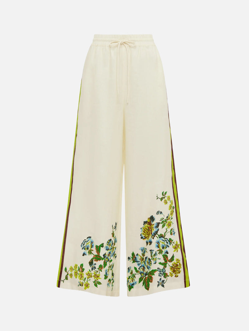 Phyllis Pant in Cream