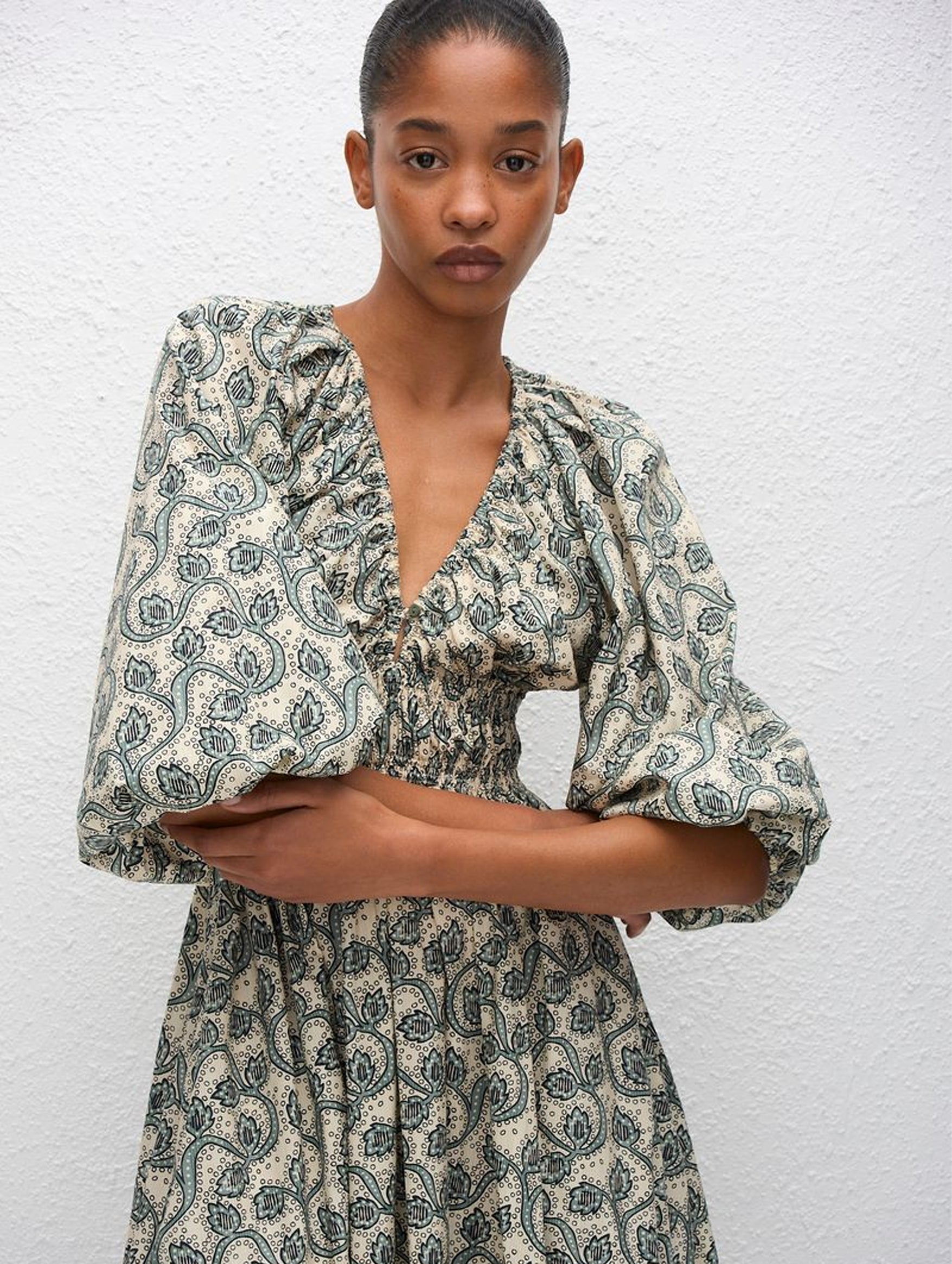 Shirred Plunge Button Dress in Vine