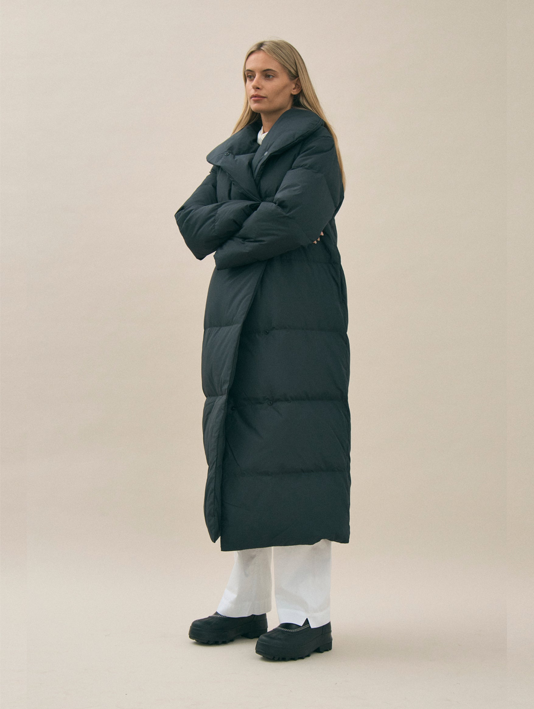 The Puffer Coat in Black