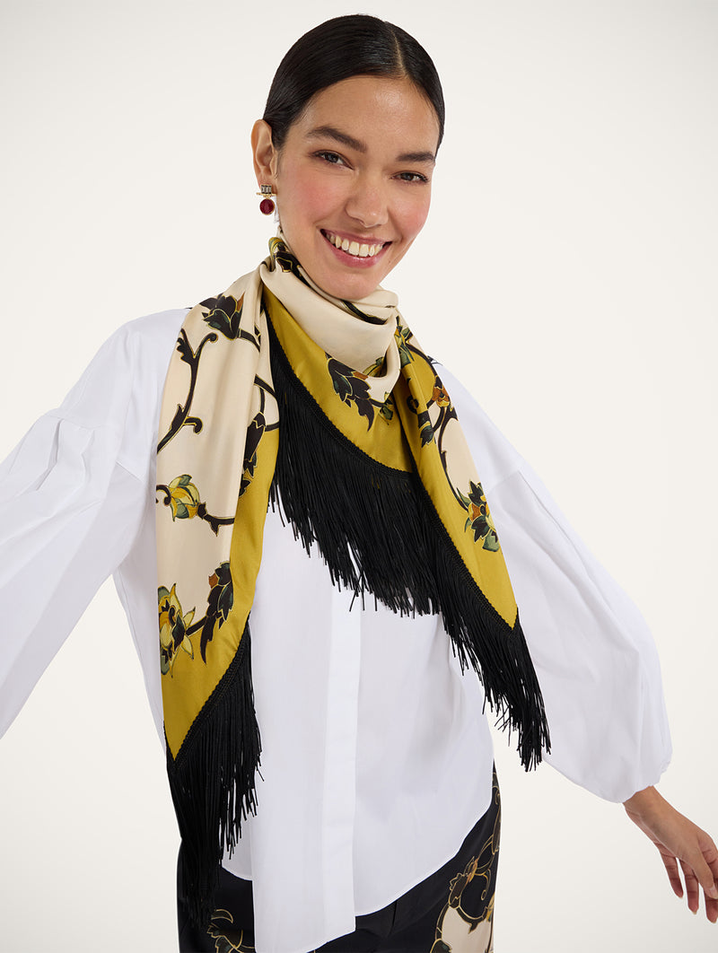 Reversible Fringe Foulard 90 in Buttercup Placée