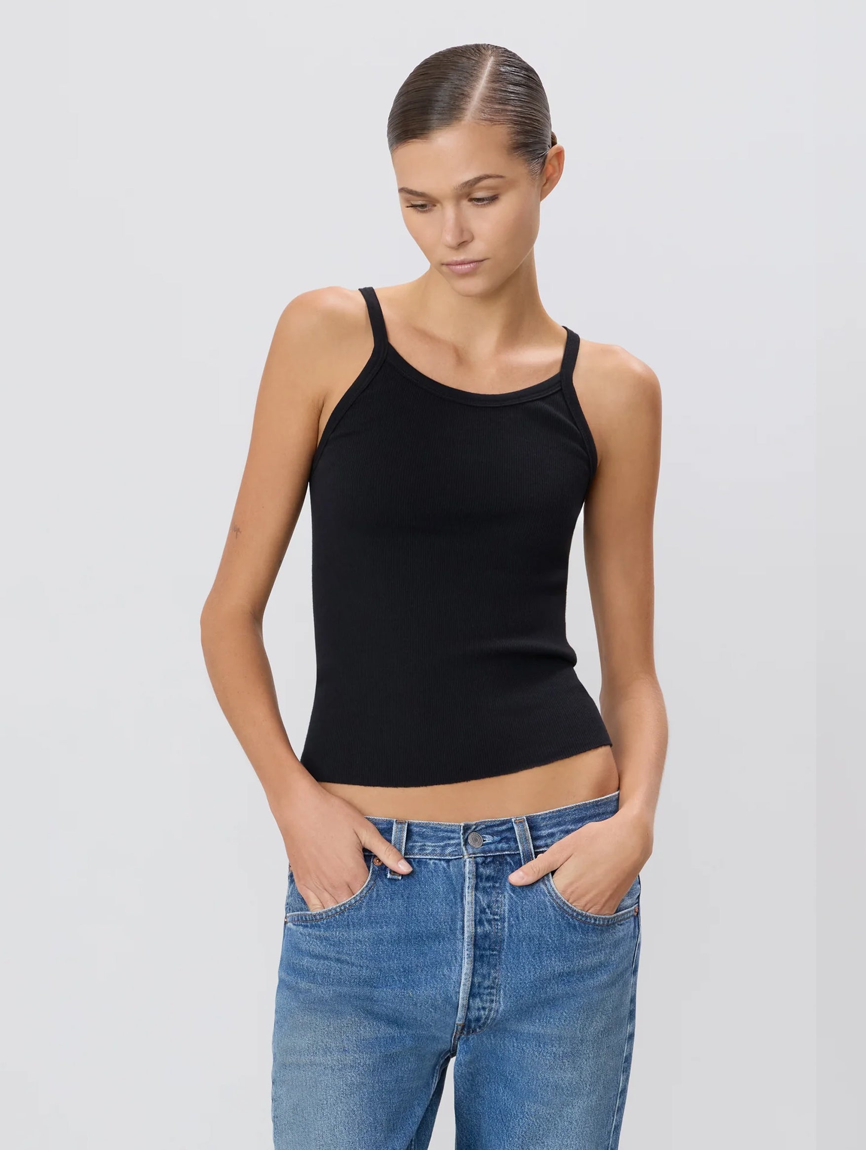 Rib Tank in Black