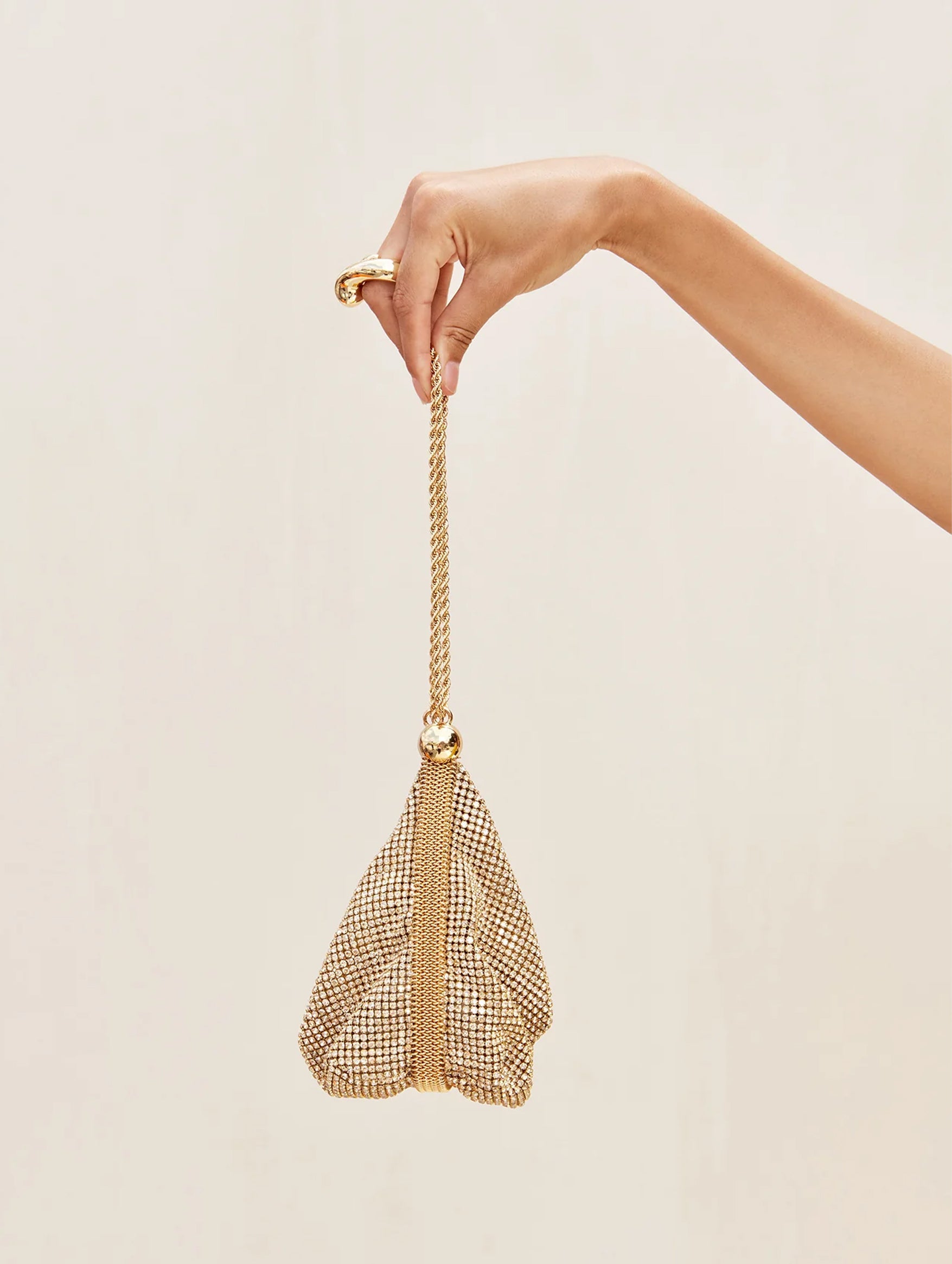 Rue Wristlet in Sand Dollar