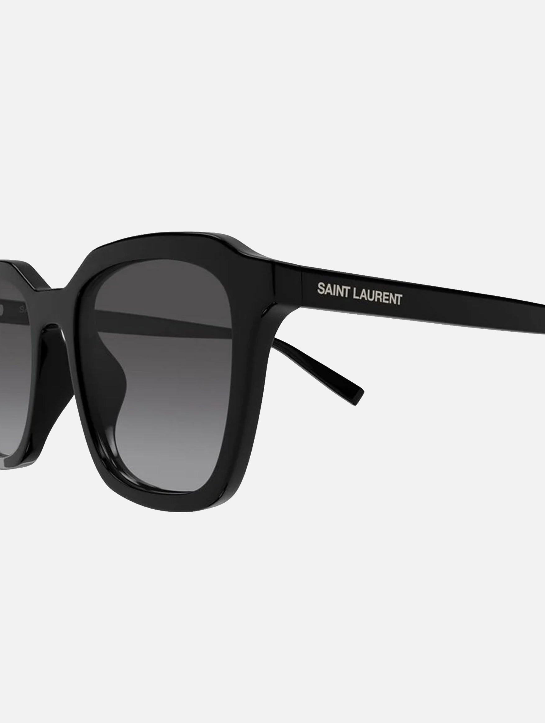 SL457 007 in Black