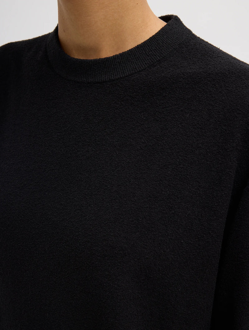 Sable Oversized Easy T in Black