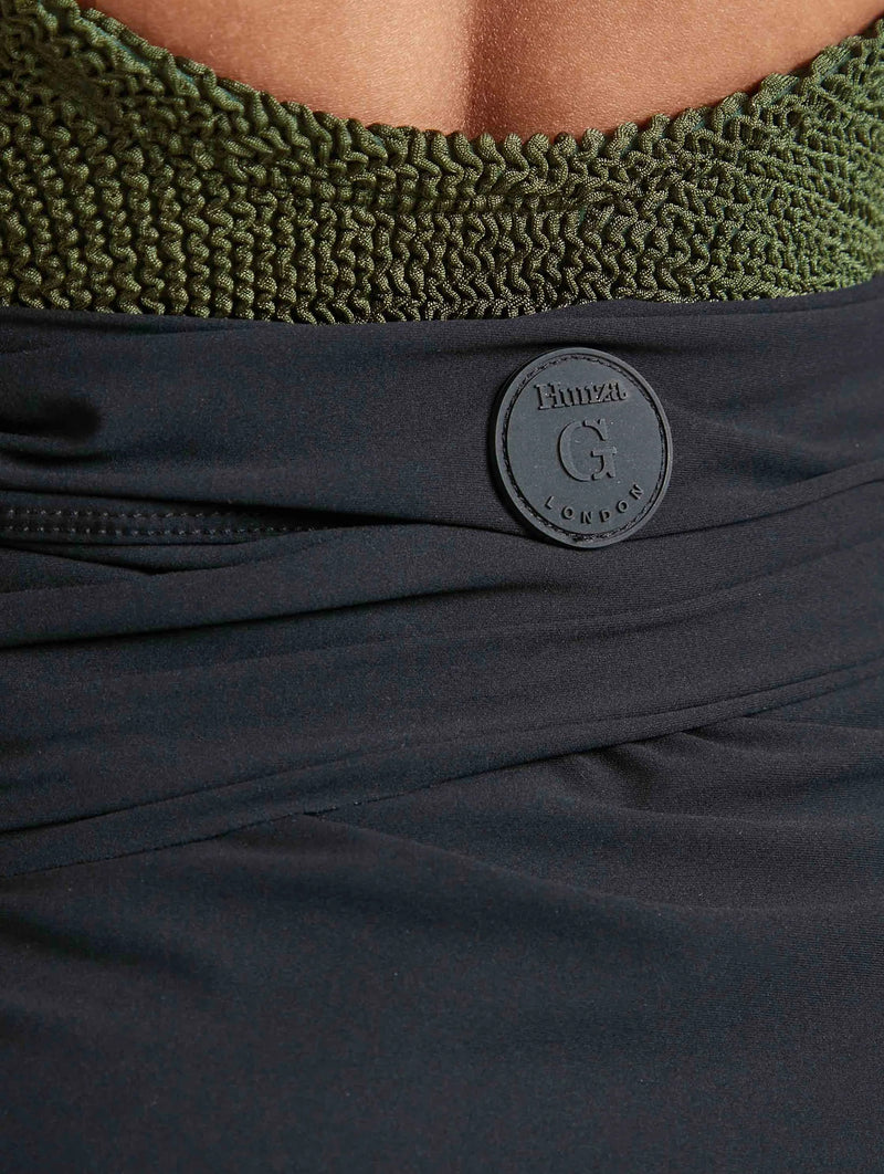 Short Sarong in Black