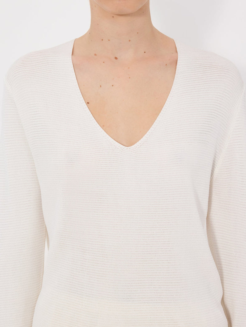 Saya V-neck Sweater in Ivory
