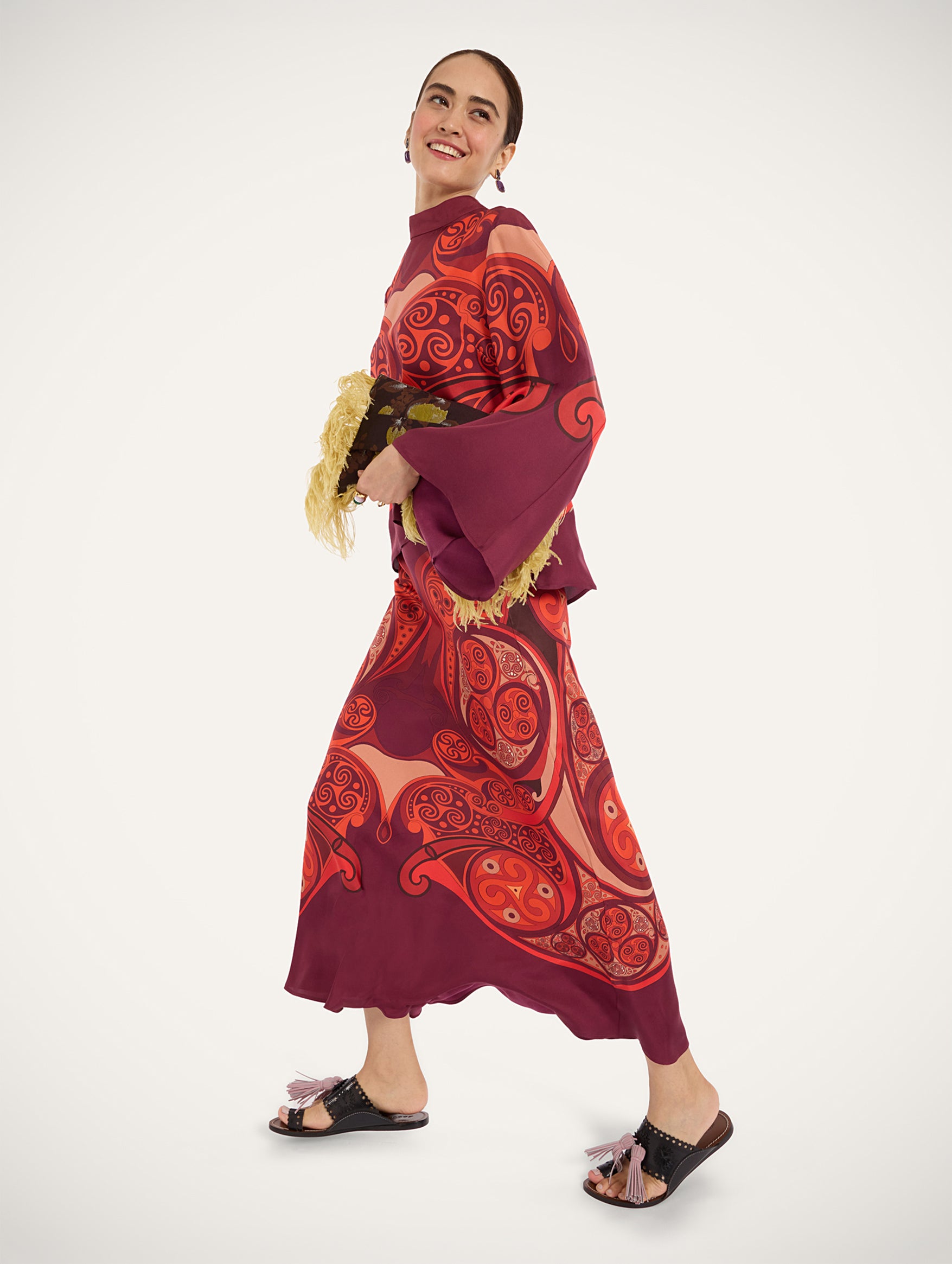 Sleek Skirt in Alchemy Placée