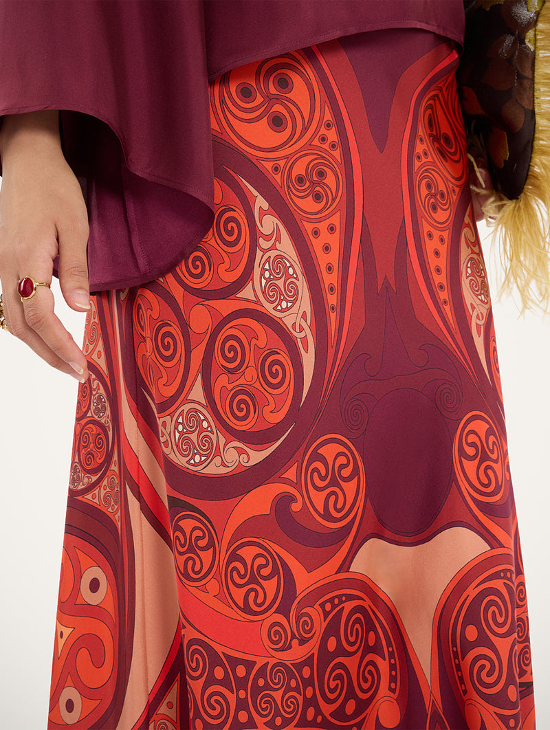 Sleek Skirt in Alchemy Placée