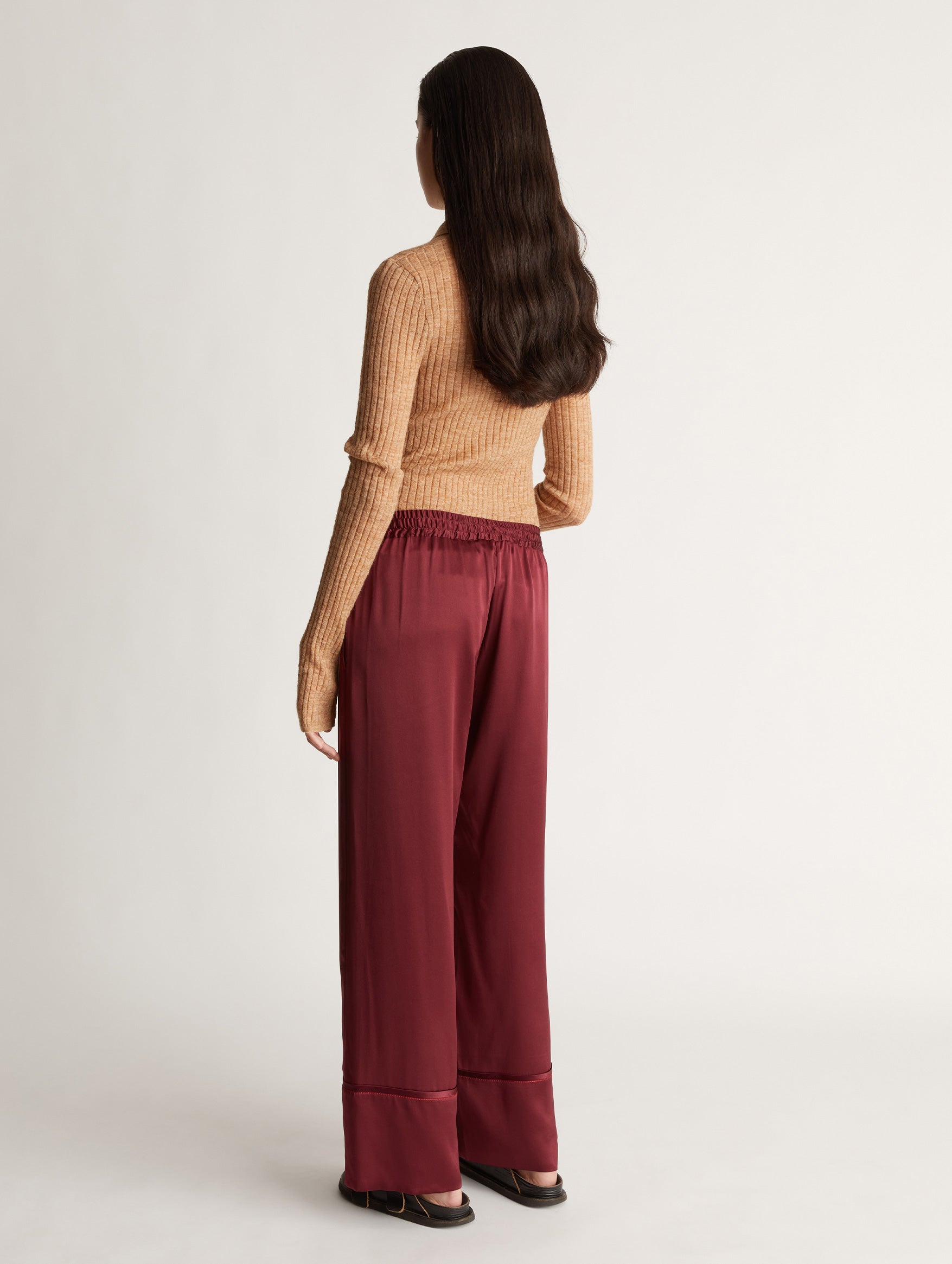 Stella Silk Pant in Rouge