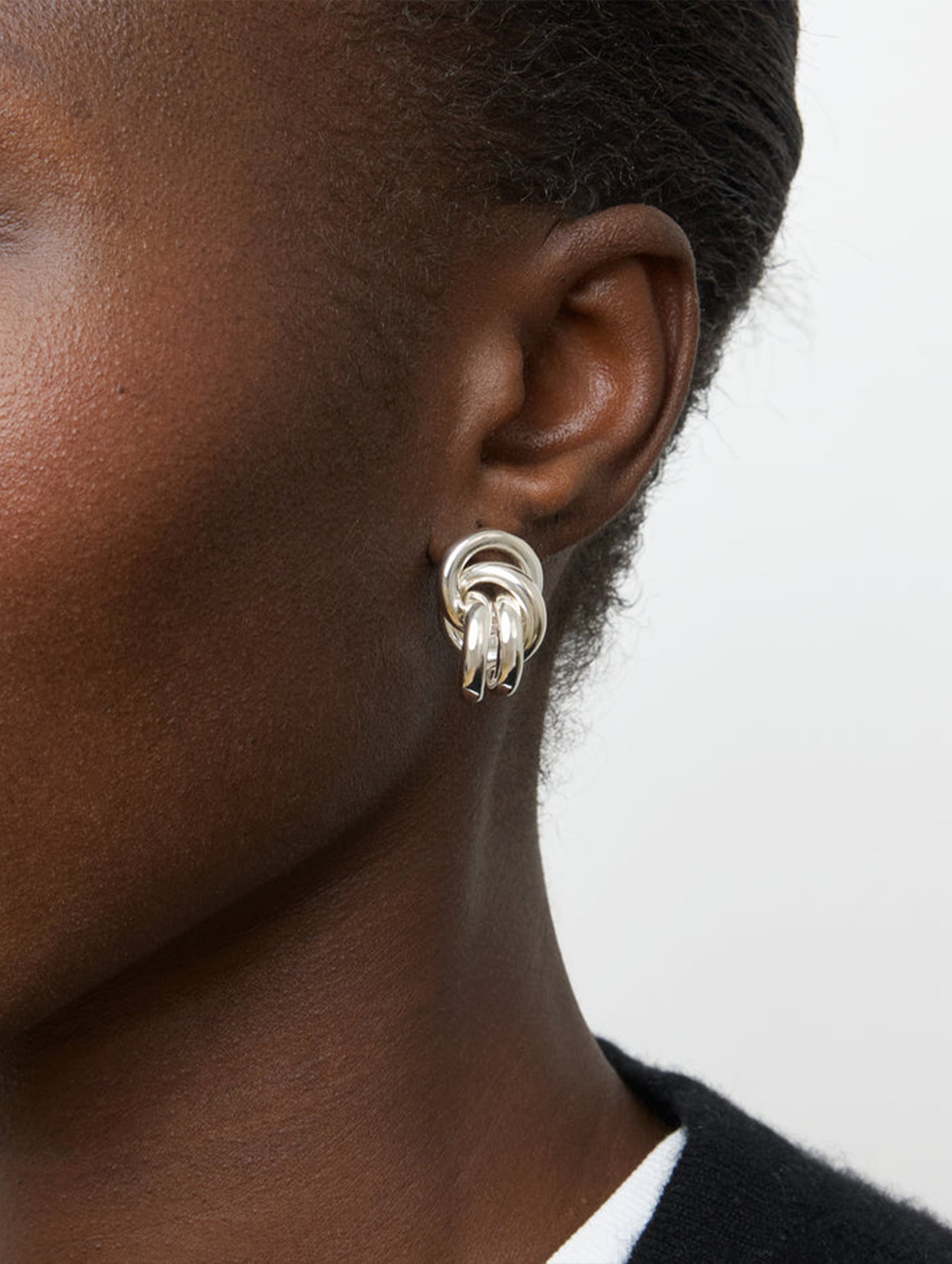 The Vera Earring in Silver