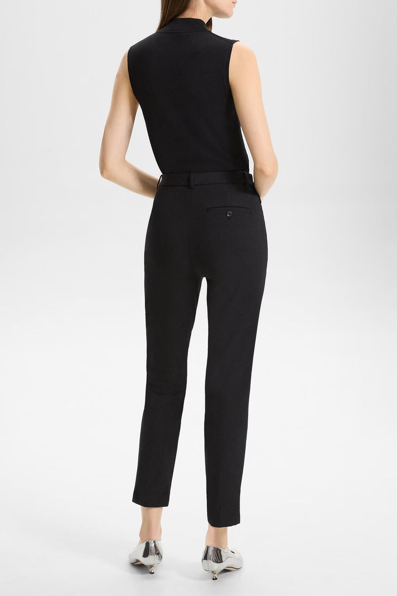 Taper Pant in Black