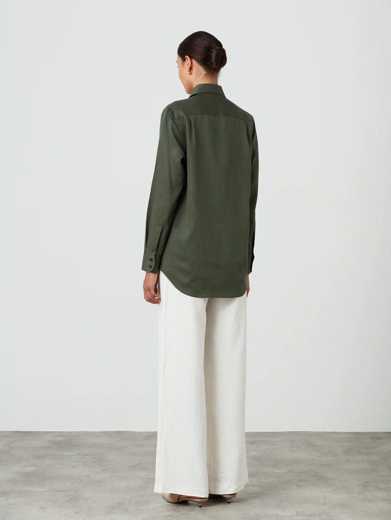 The Boyfriend Tencel Shirt in Khaki