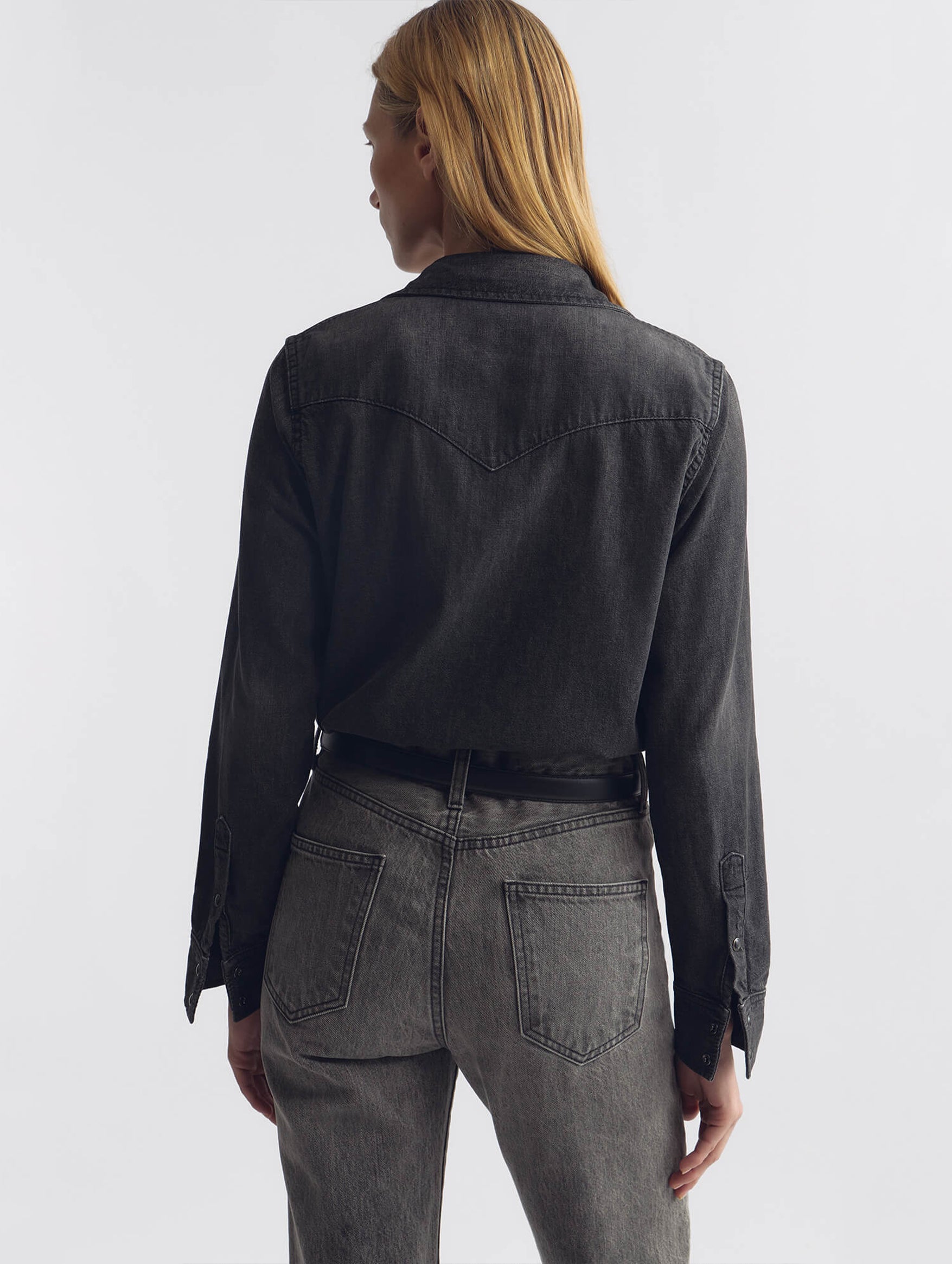 Travis Shirt in Faded Black Wash