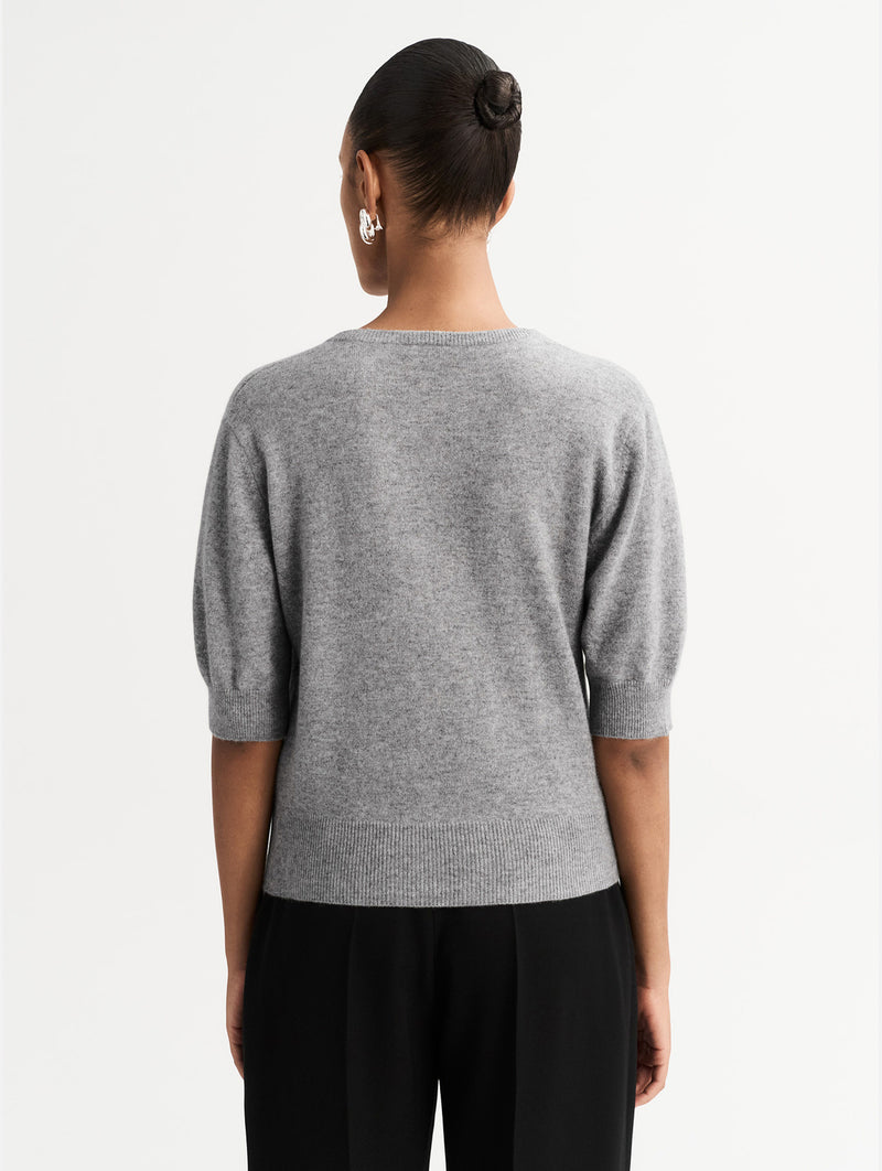 V-Neck T-Shirt in Grey