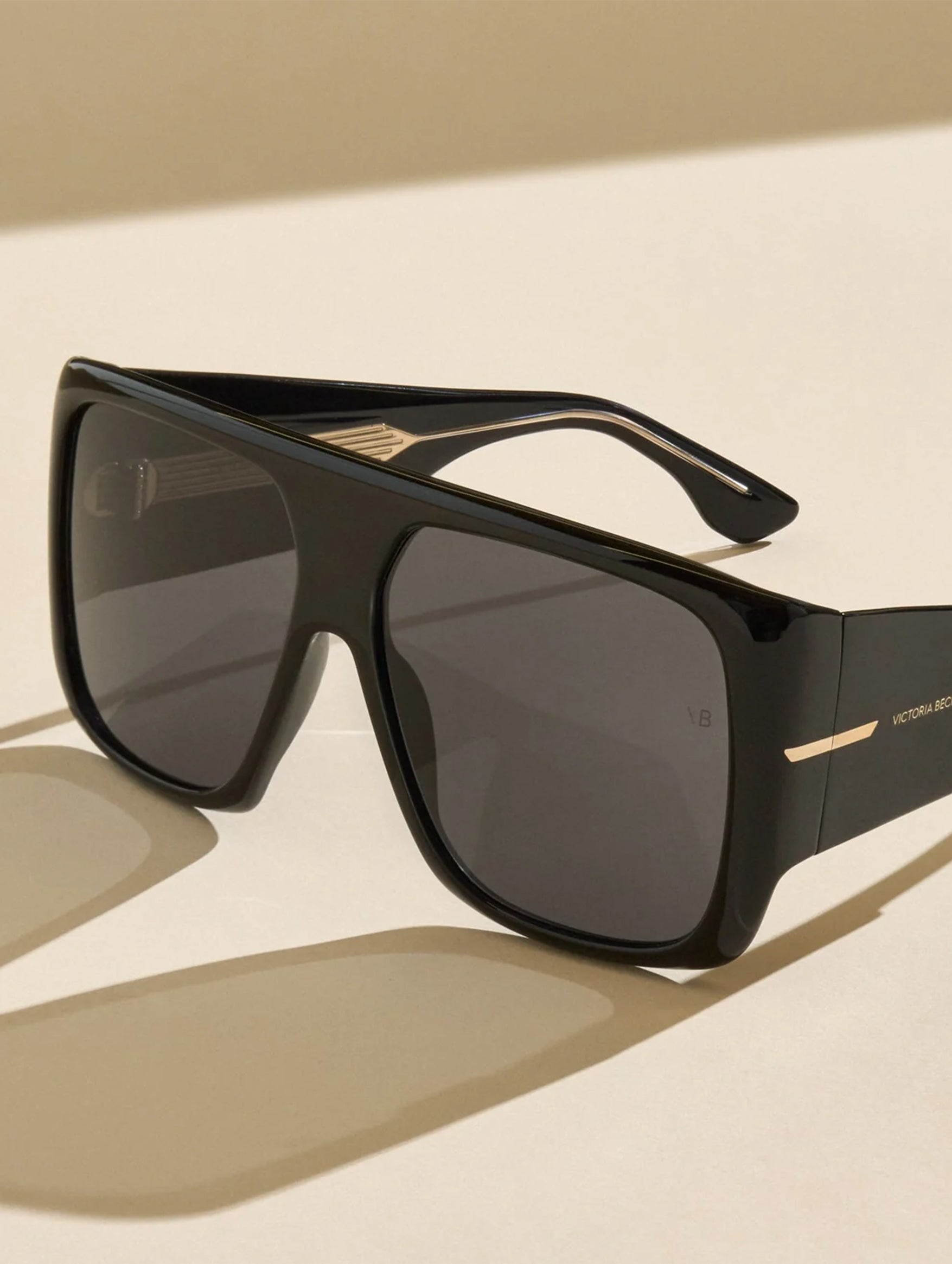 VB 7007/S 807 IR in Black