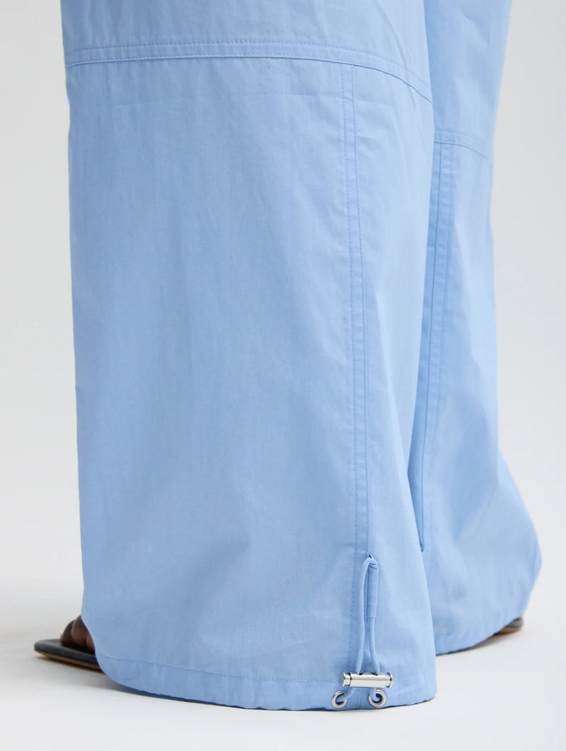 Vintage Cotton Wide Leg Cargo Pant in Blue