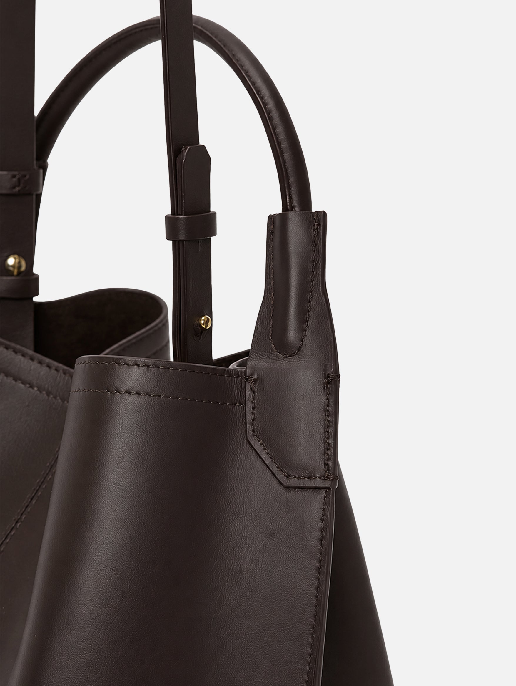 Victoria Bucket in Coffee Liqueur