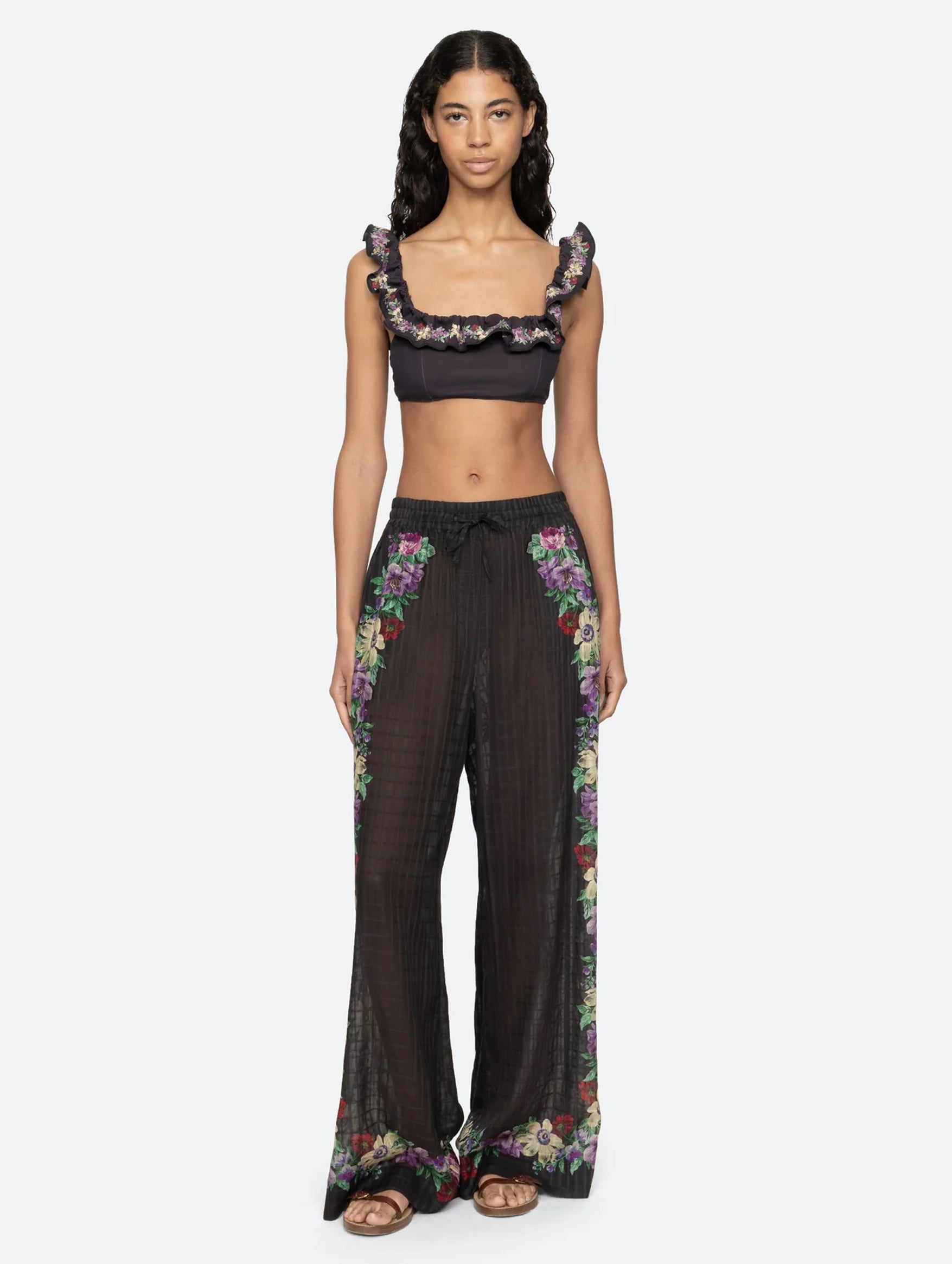 Viktoria Pant in Black