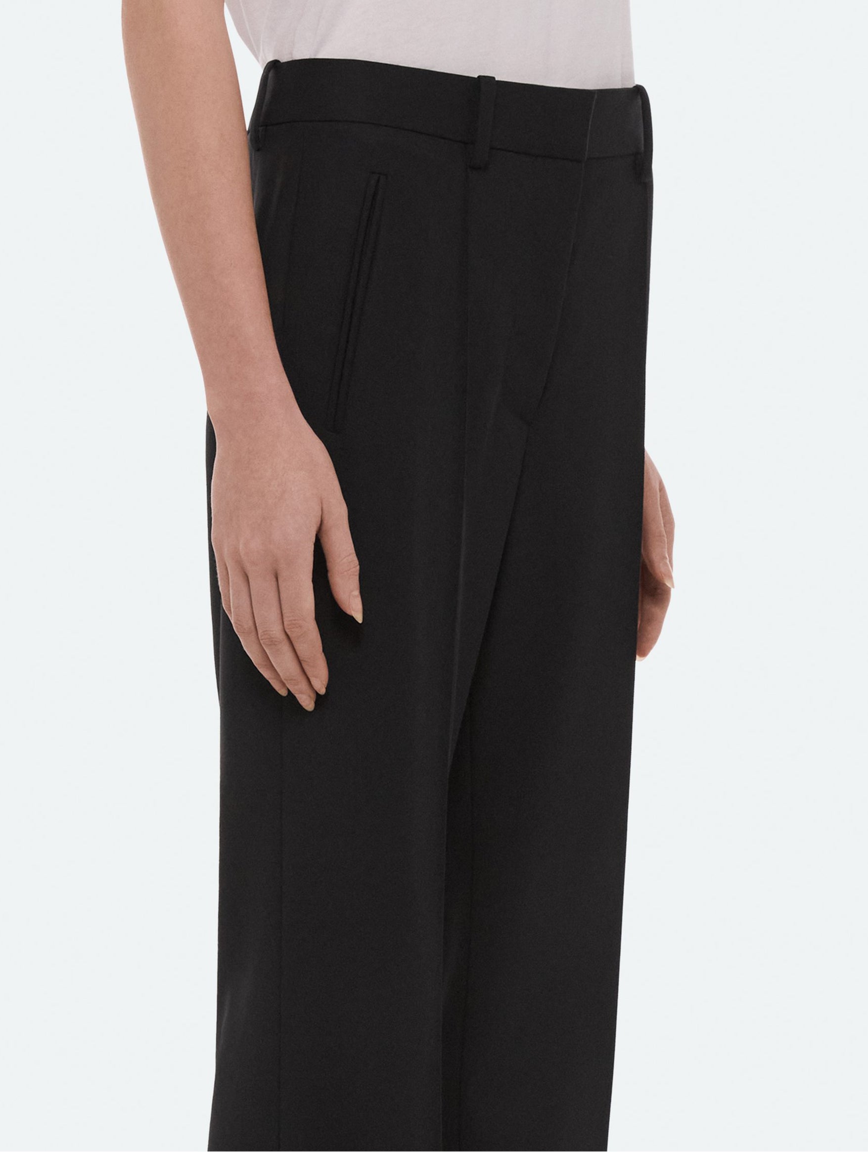 Wardrobe Vented Trousers in Black