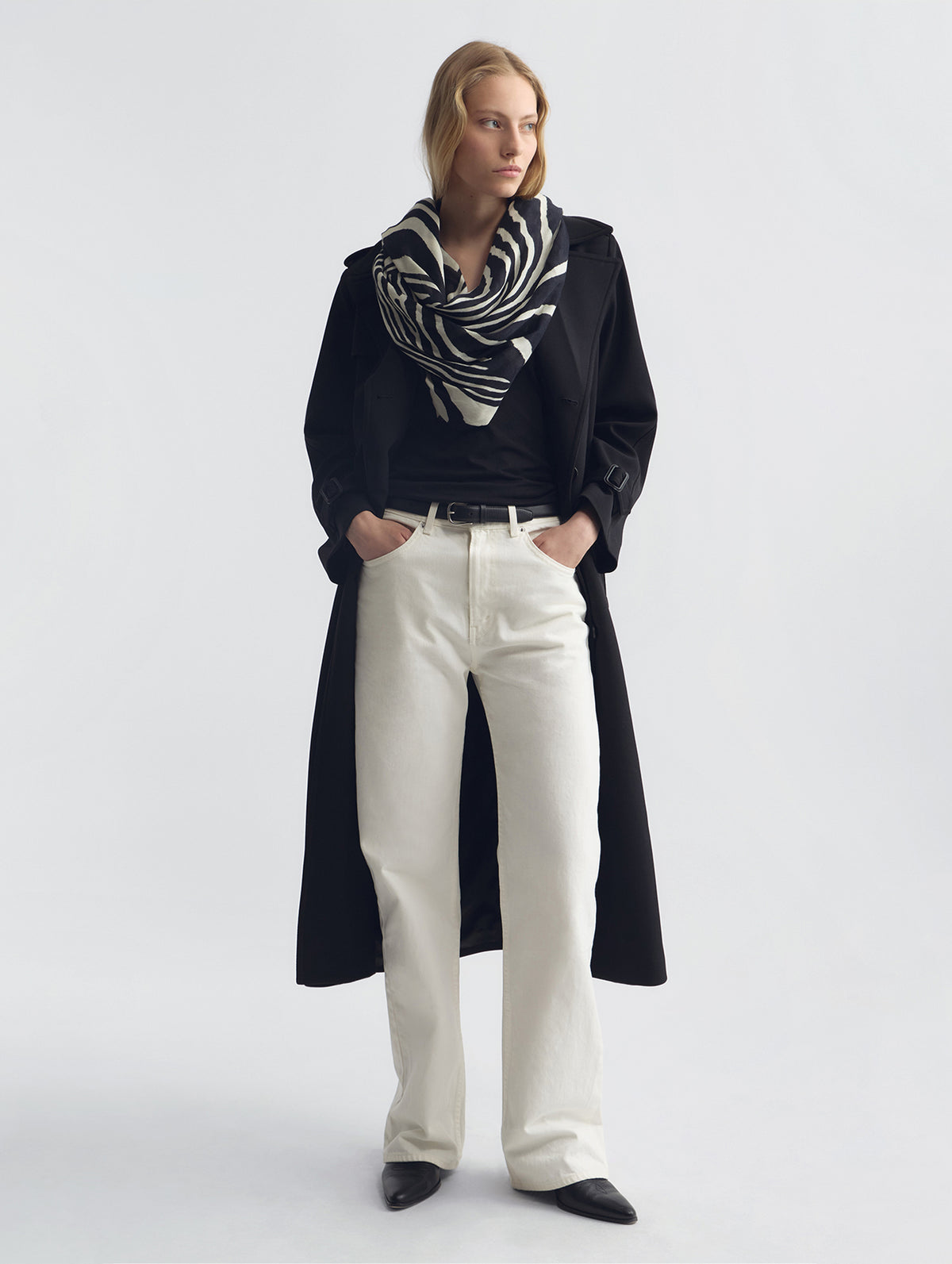 Zebra Cashmere Scarf in Zebra Print
