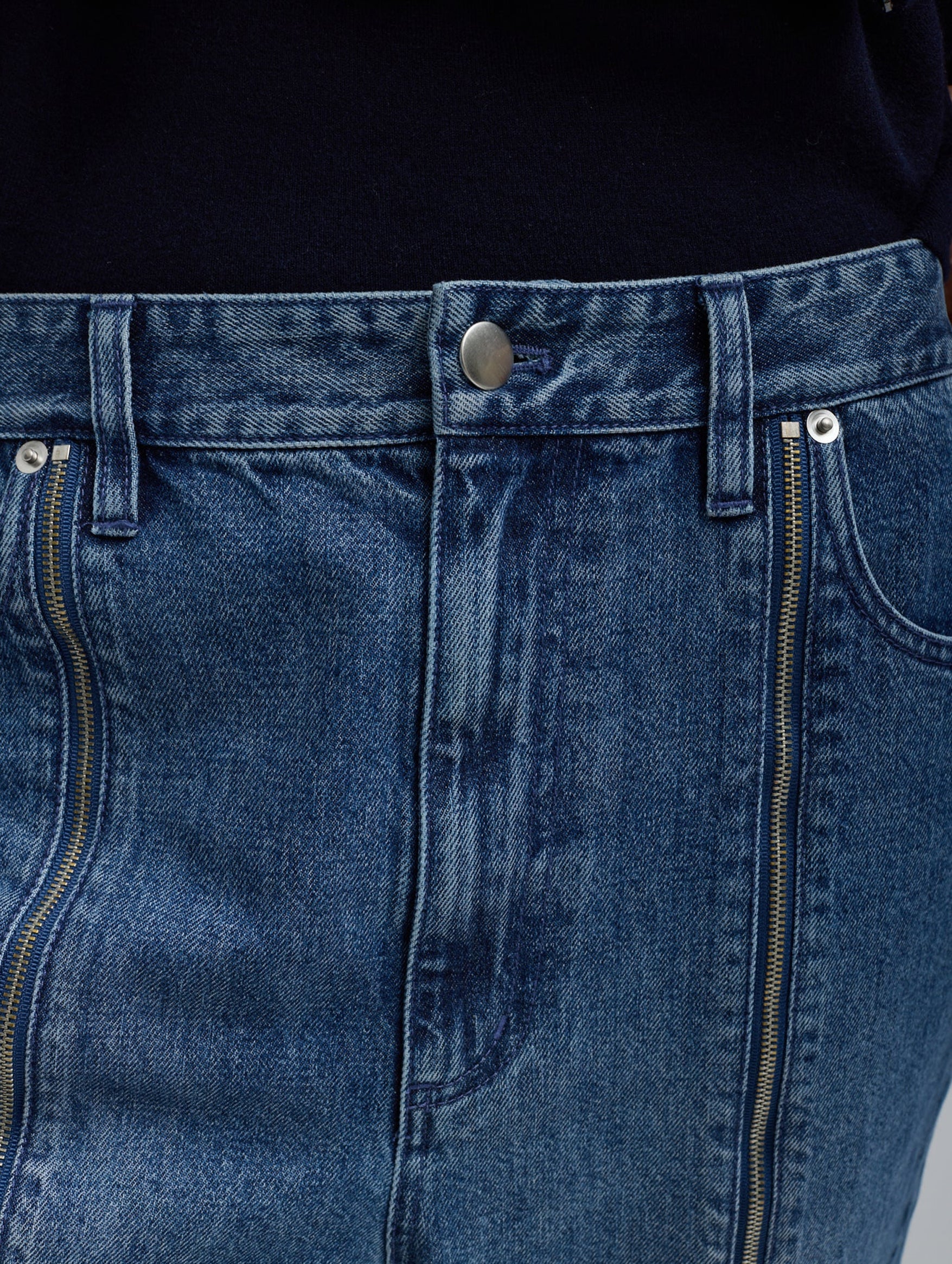 Zippered Denim Short Jogger in Classic Blue