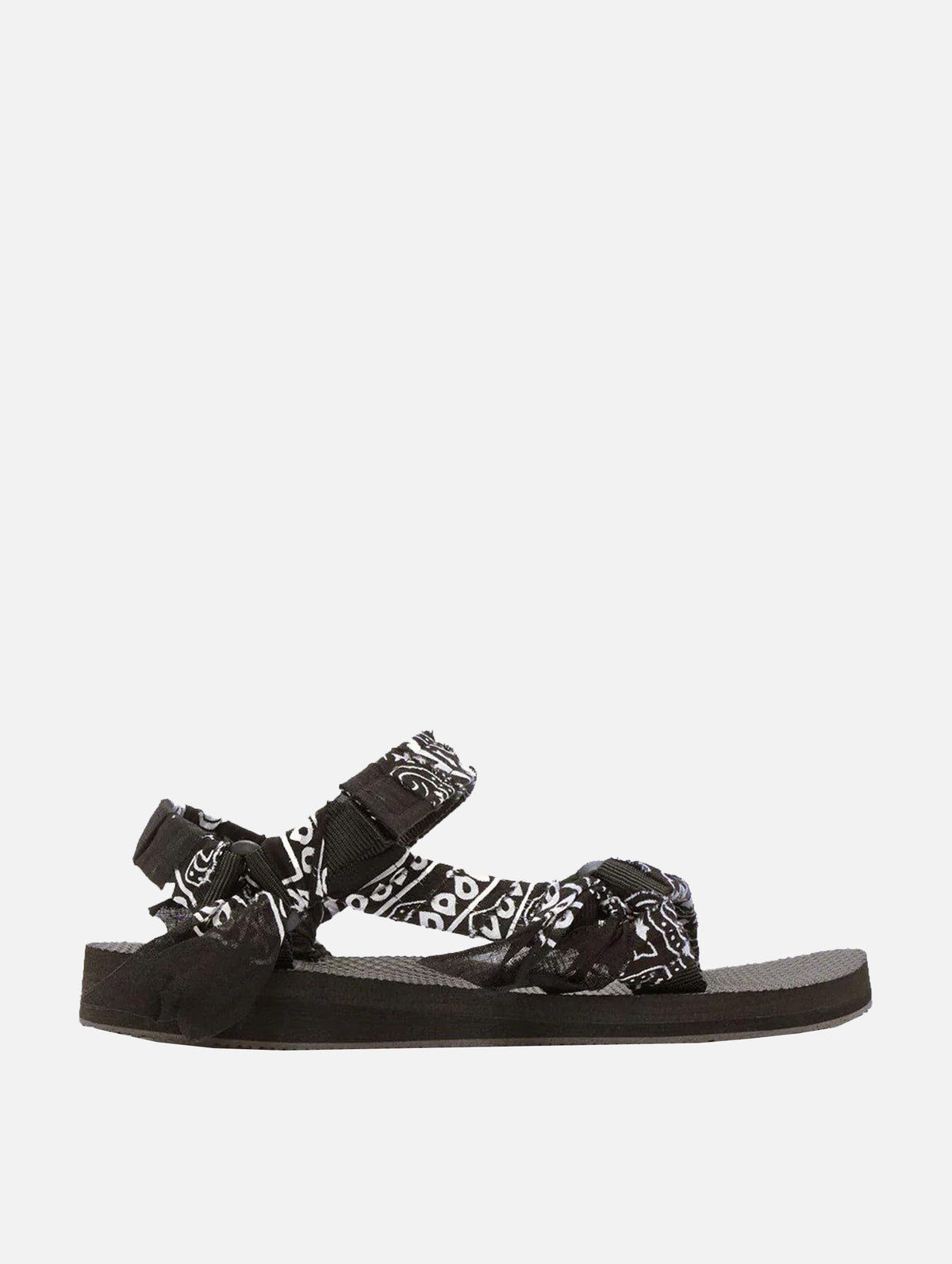Trekky Sandal in Black Bandana
